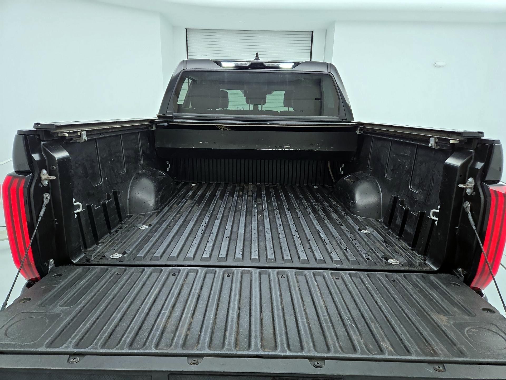 Thumbnail: 2022 Toyota Tundra - 20