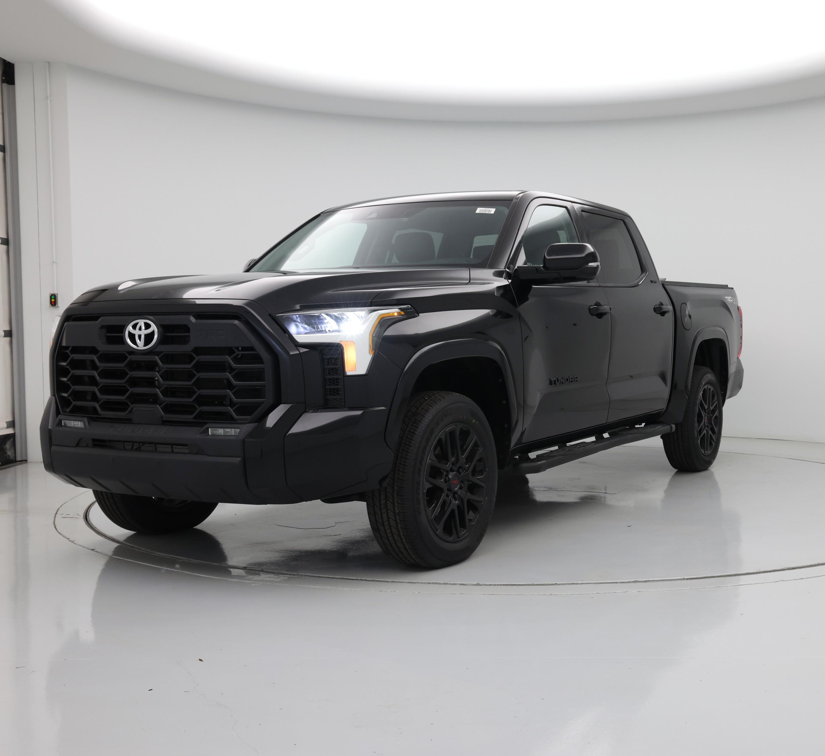 Thumbnail: 2022 Toyota Tundra - 4