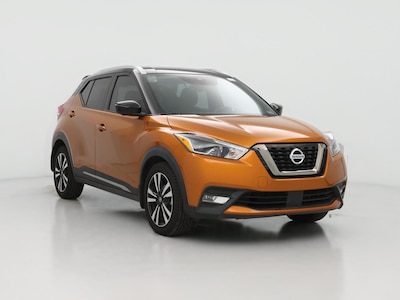 Orange 2020 Nissan Kicks SR