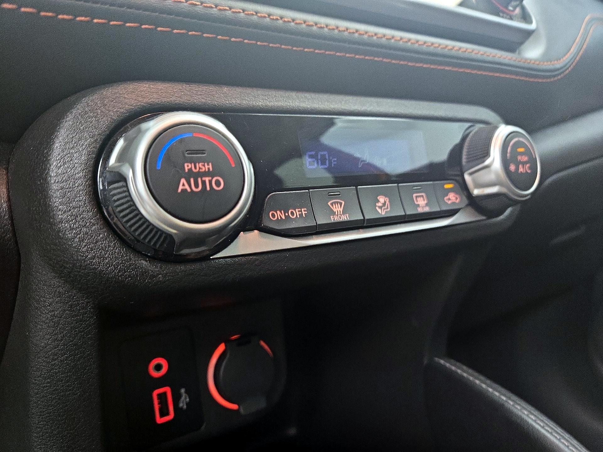 Thumbnail: 2020 Nissan Kicks - 15