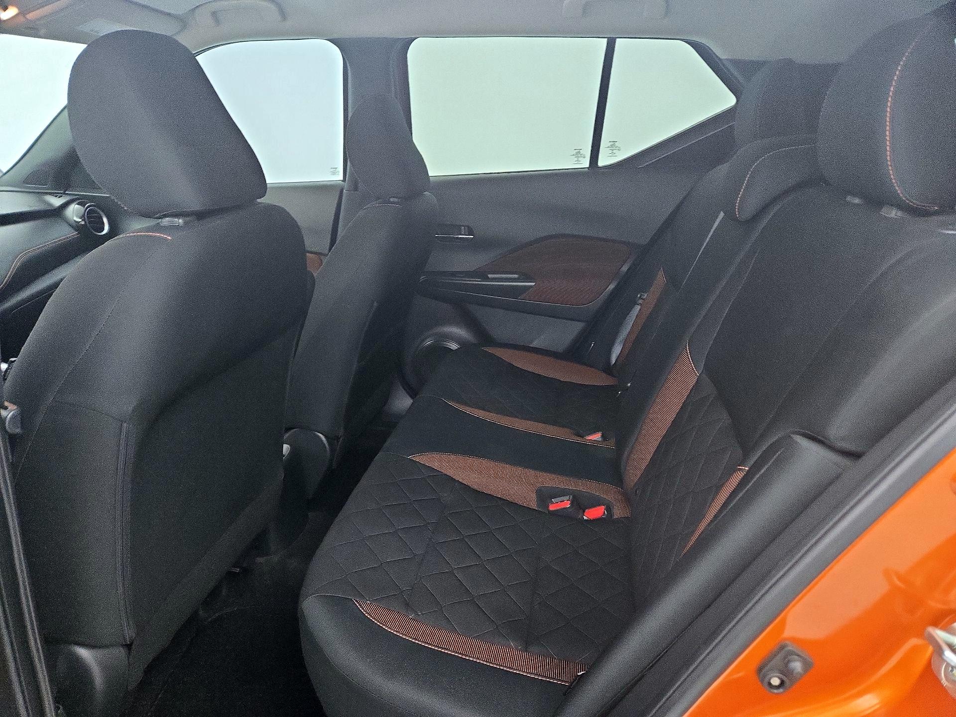 Thumbnail: 2020 Nissan Kicks - 18