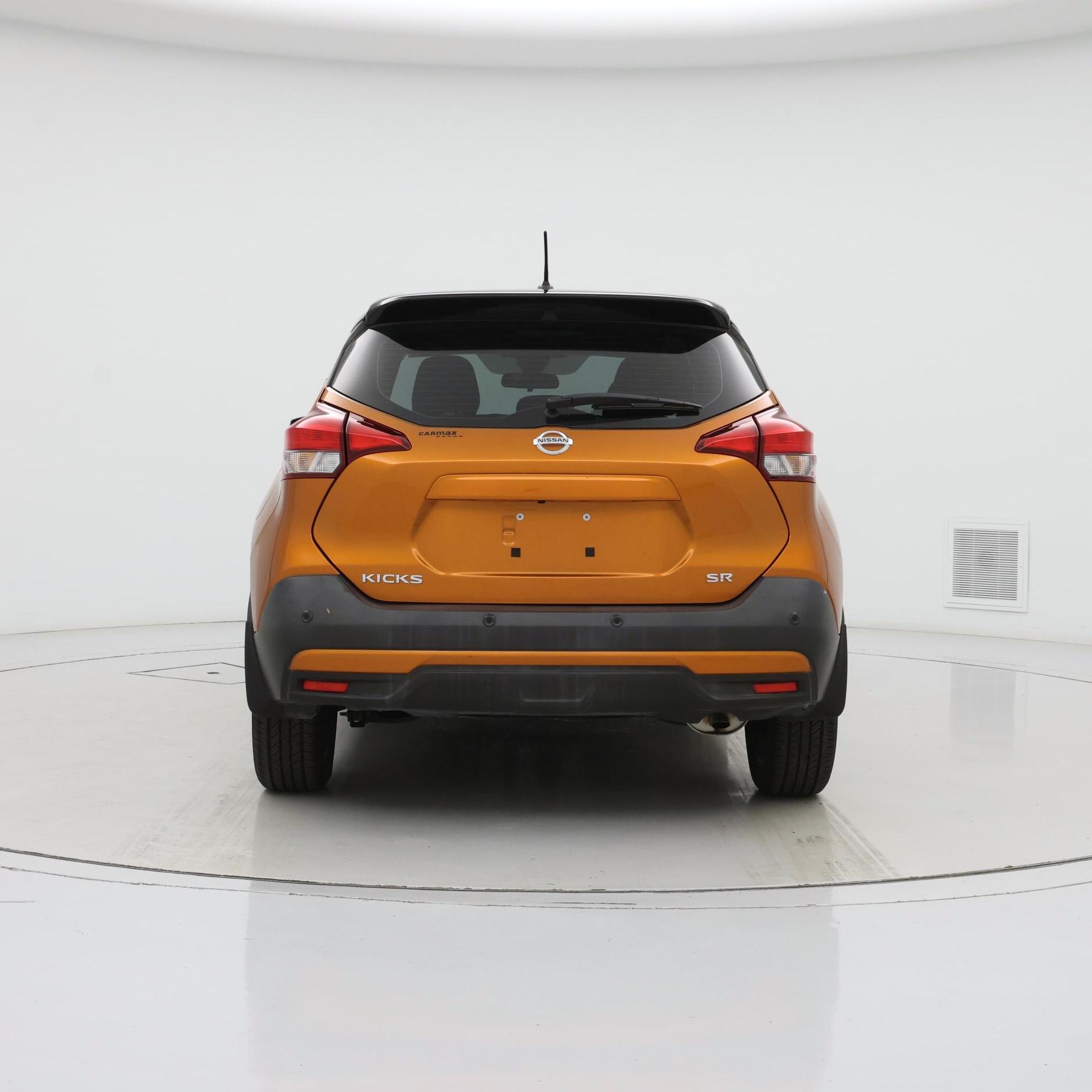 Thumbnail: 2020 Nissan Kicks - 6