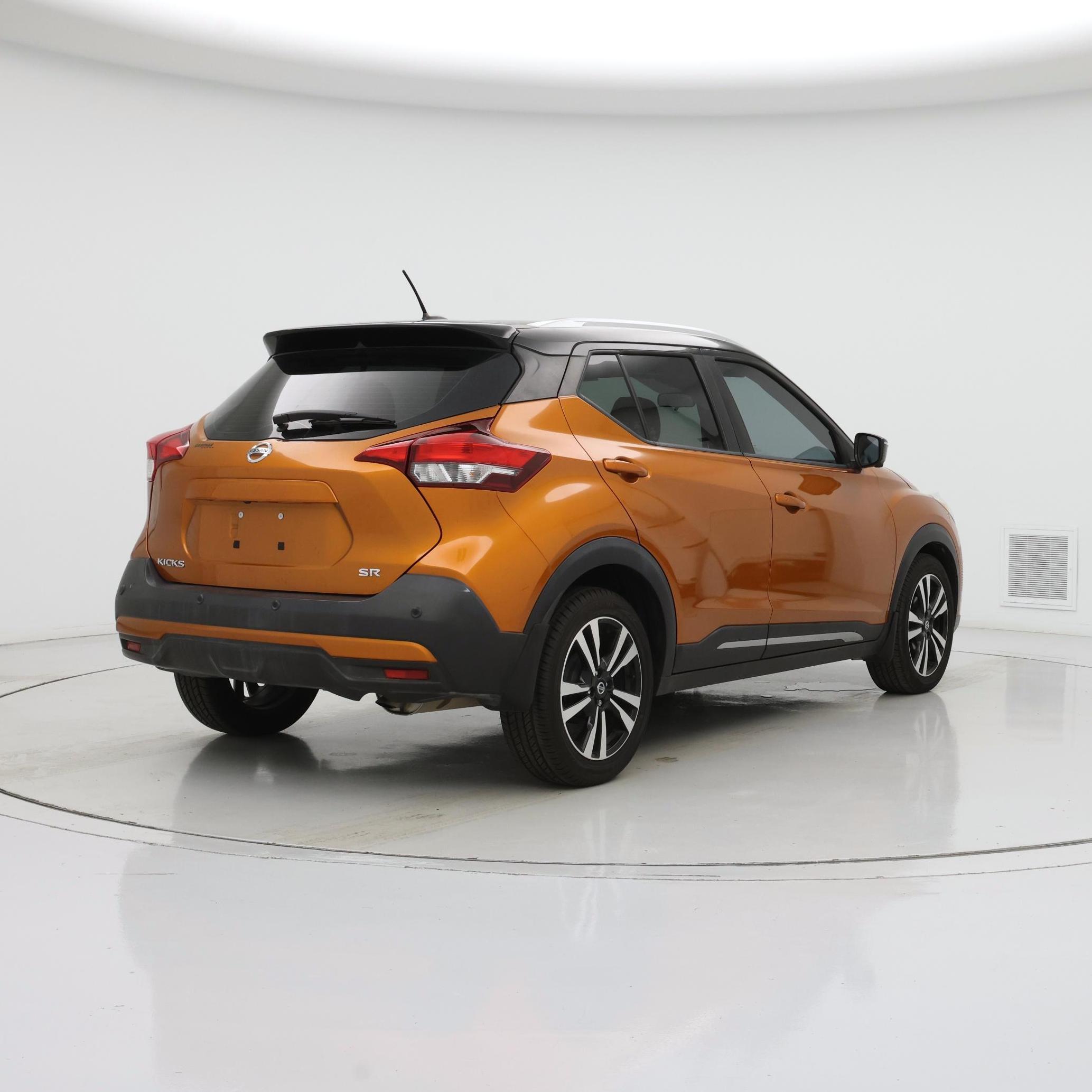 Thumbnail: 2020 Nissan Kicks - 8