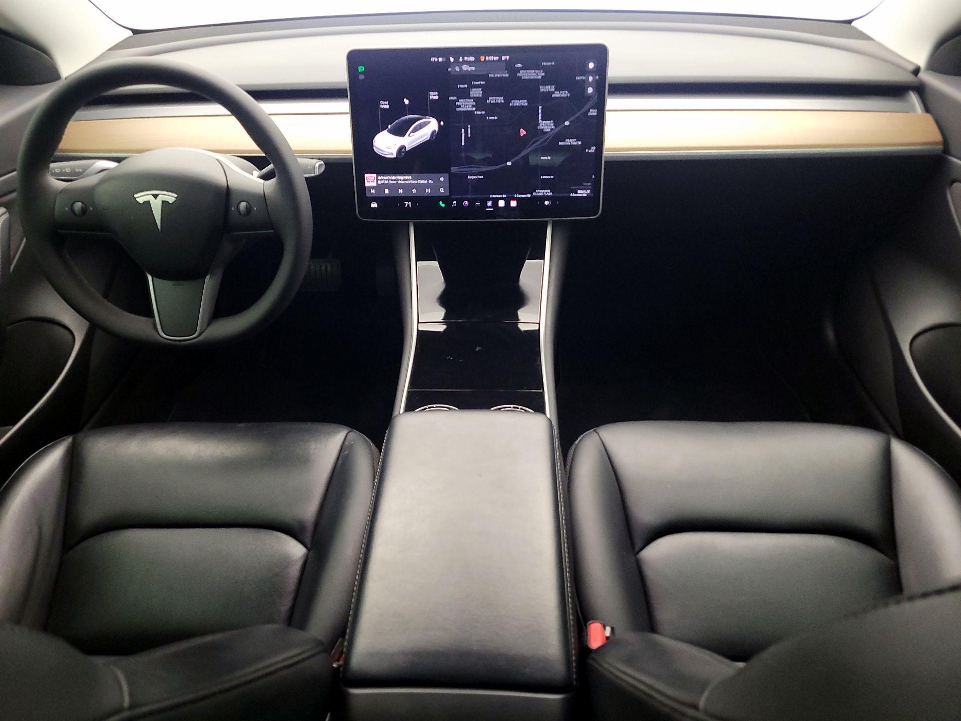 Thumbnail: 2020 Tesla Model 3 - 9