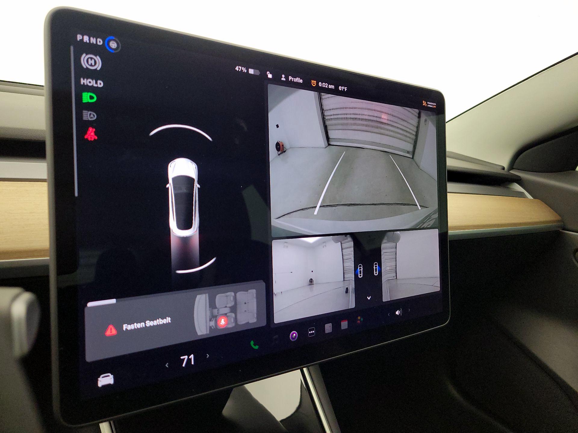 Thumbnail: 2020 Tesla Model 3 - 14