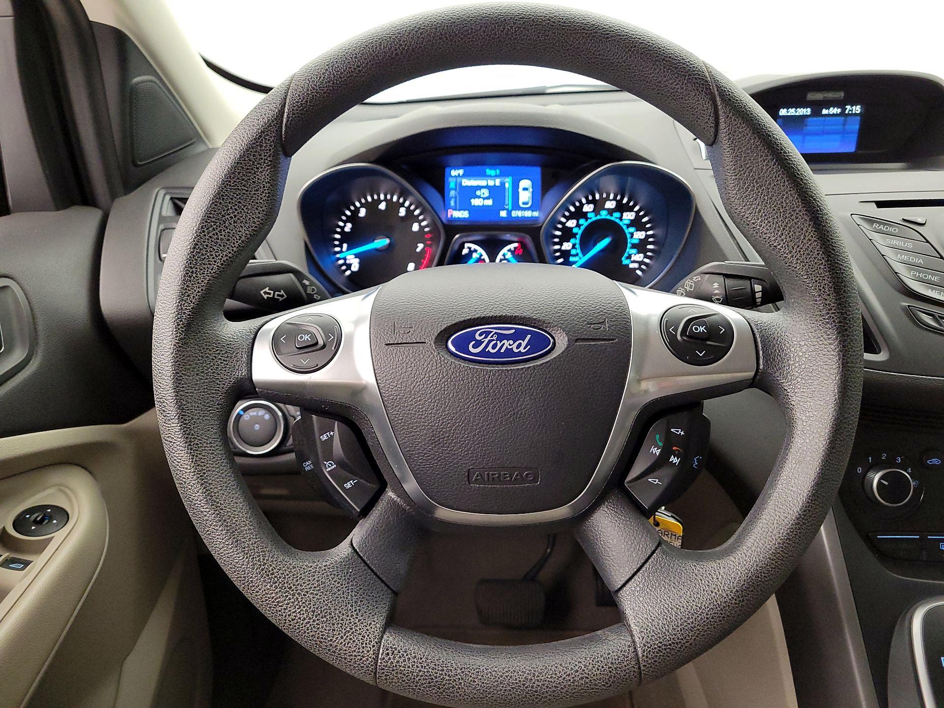 Thumbnail: 2014 Ford Escape - 10