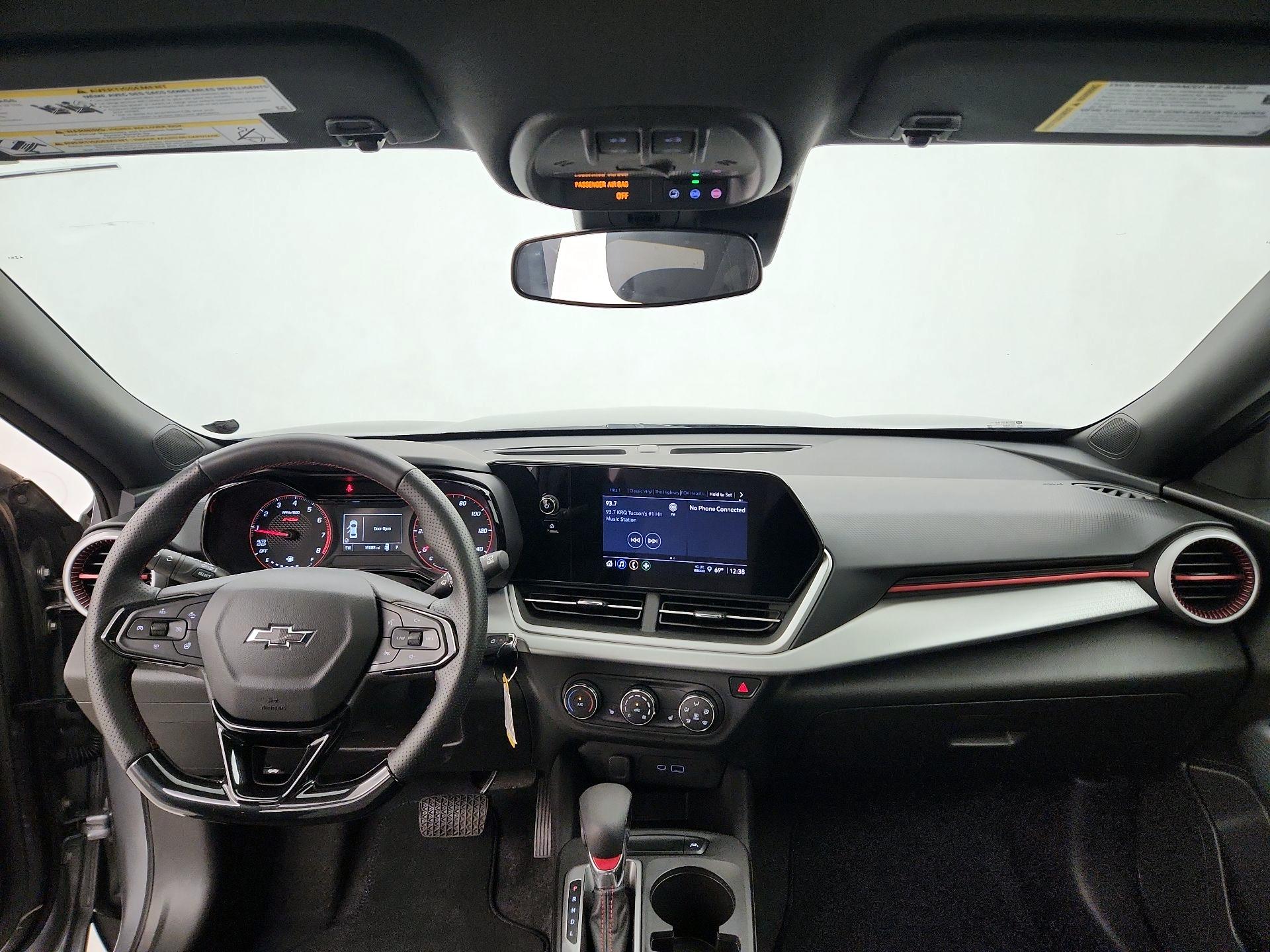 Thumbnail: 2025 Chevrolet Trax - 9