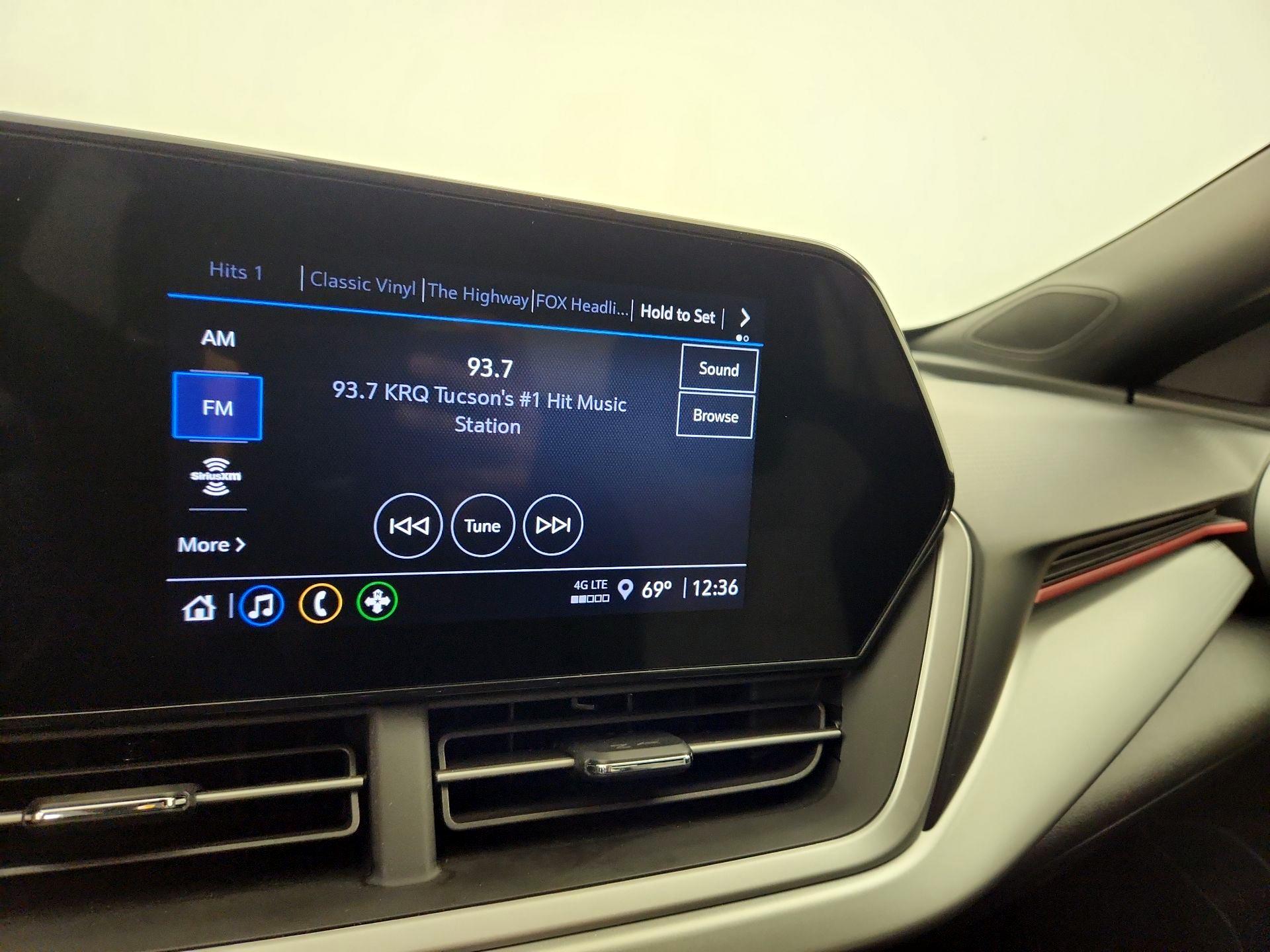 Thumbnail: 2025 Chevrolet Trax - 15