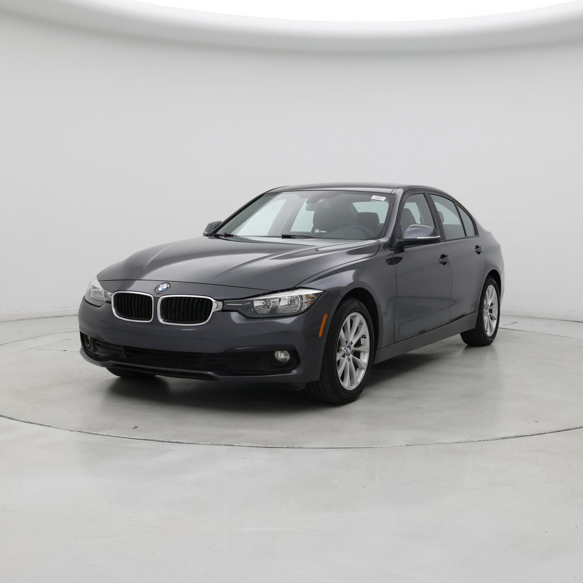 Thumbnail: 2016 BMW 3 Series - 4