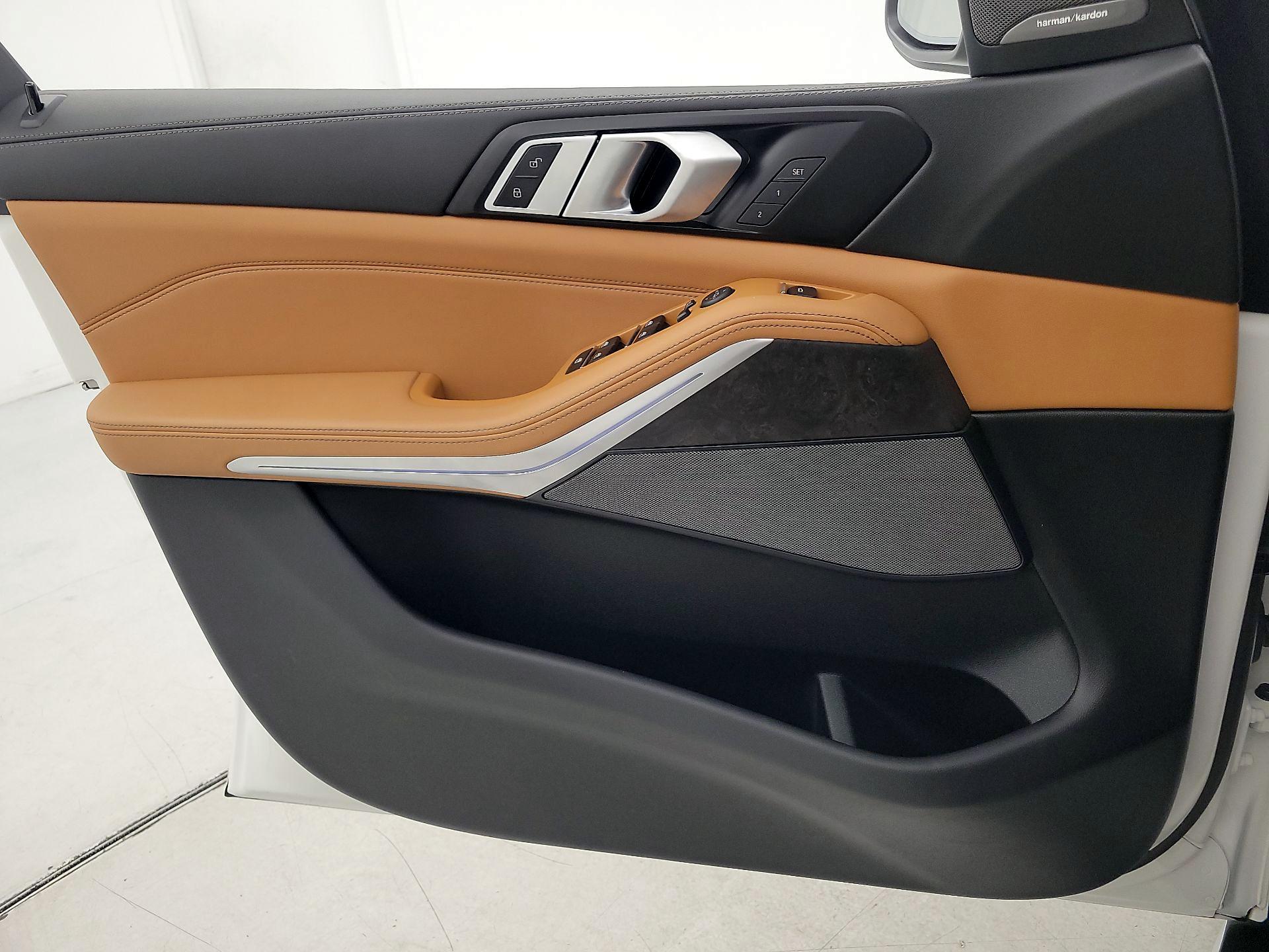 Thumbnail: 2025 BMW X5 - 12