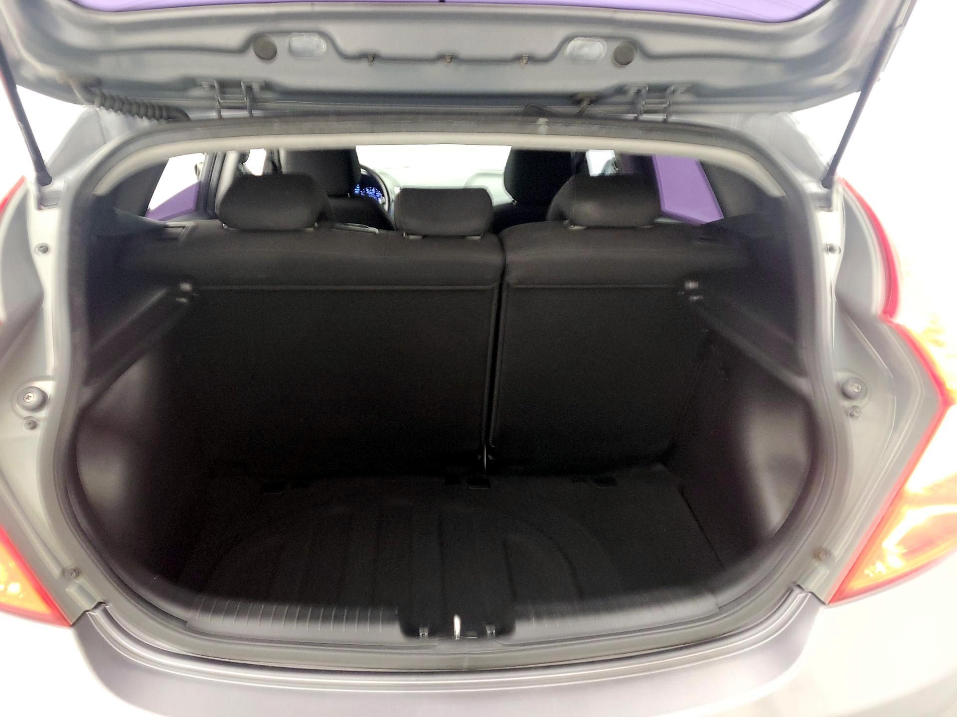 Thumbnail: 2014 Hyundai Accent - 19