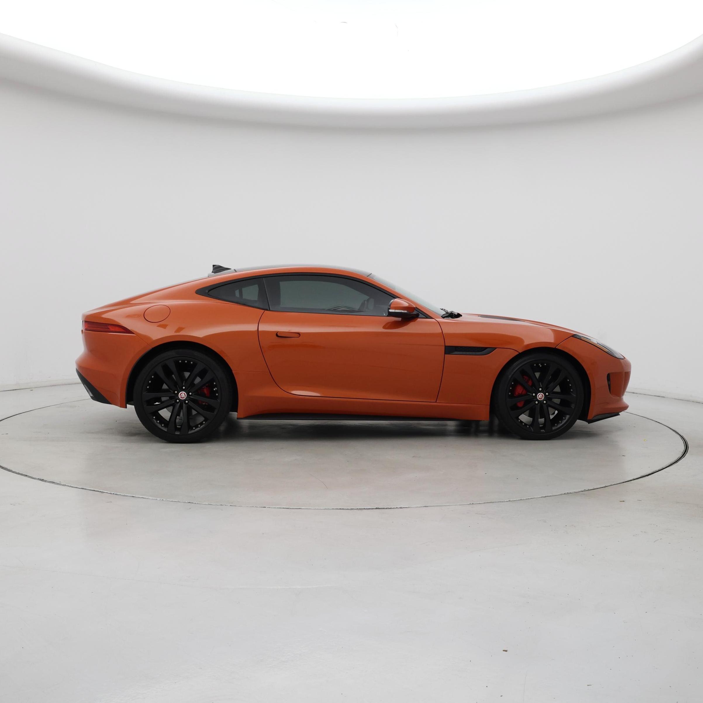 Thumbnail: 2016 Jaguar F-Type - 7