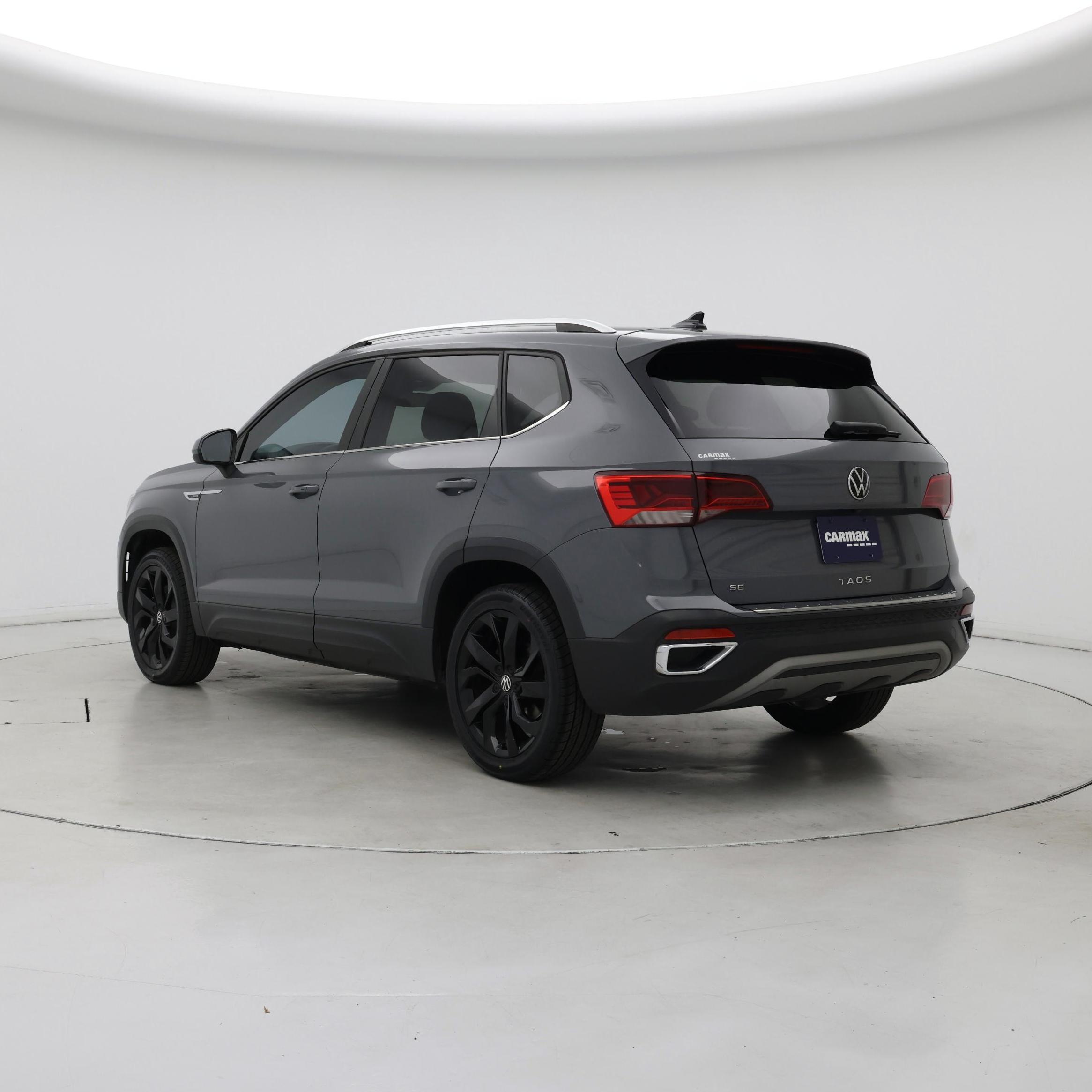 Thumbnail: 2022 Volkswagen Taos - 2