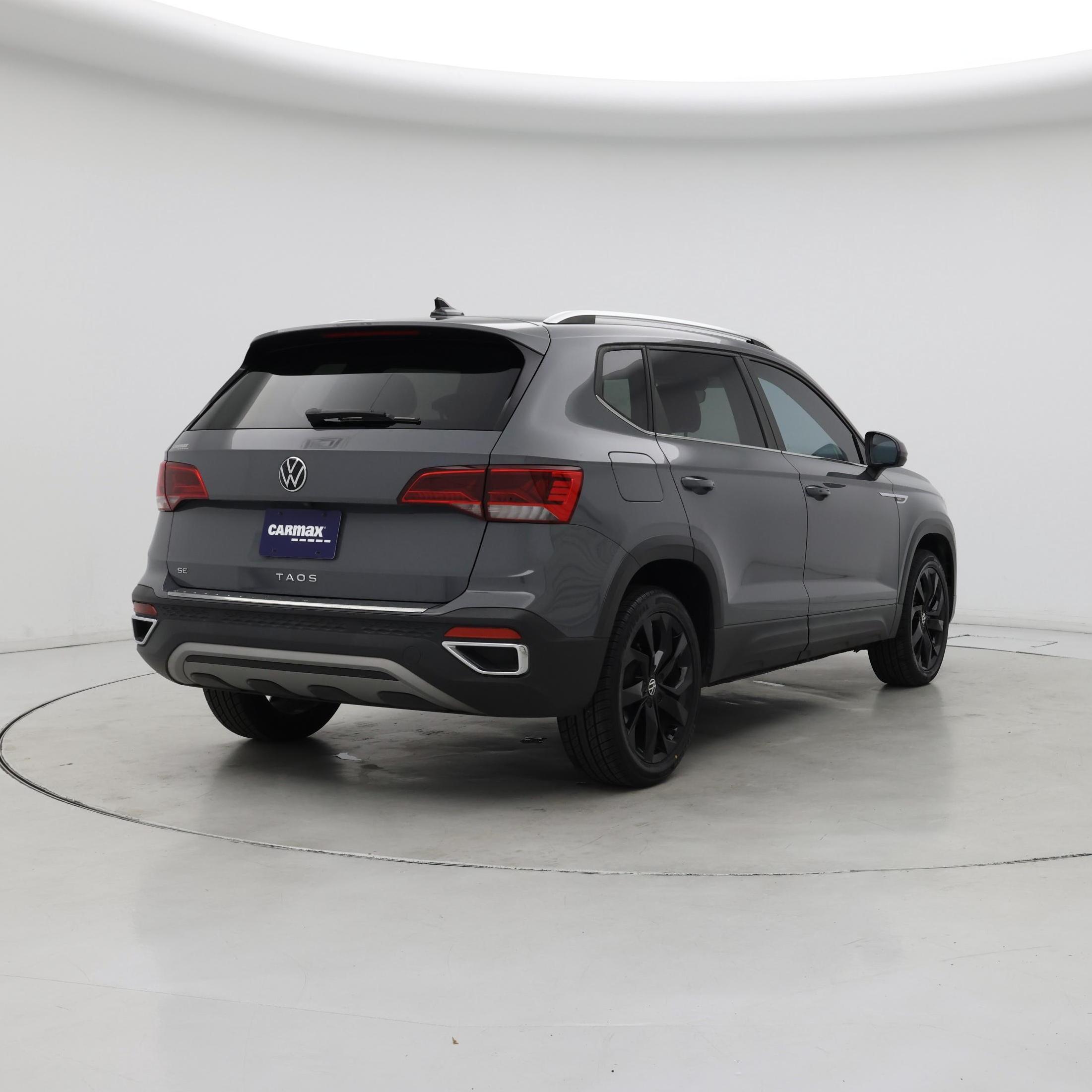 Thumbnail: 2022 Volkswagen Taos - 8