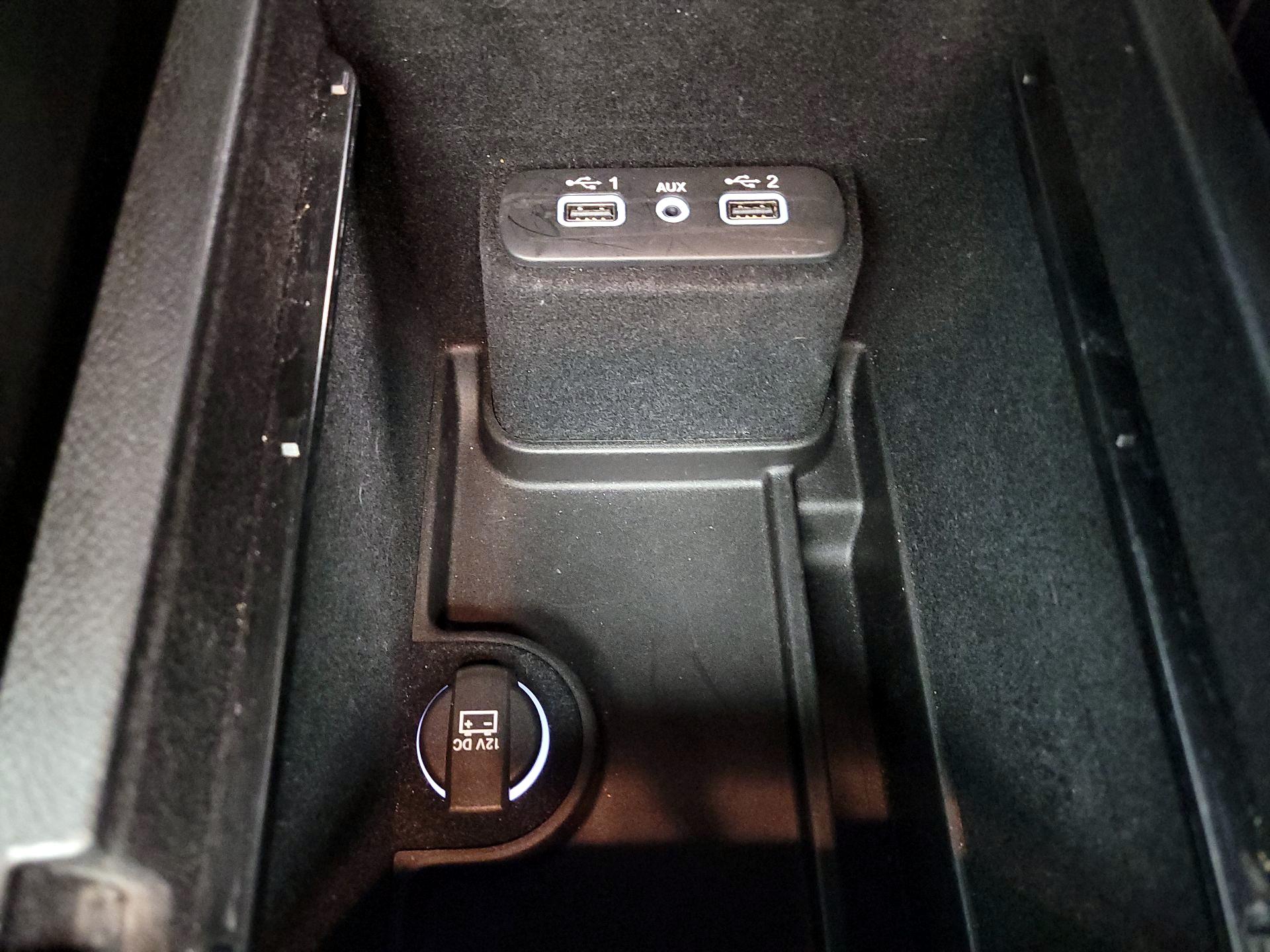 Thumbnail: 2021 Dodge Charger - 18