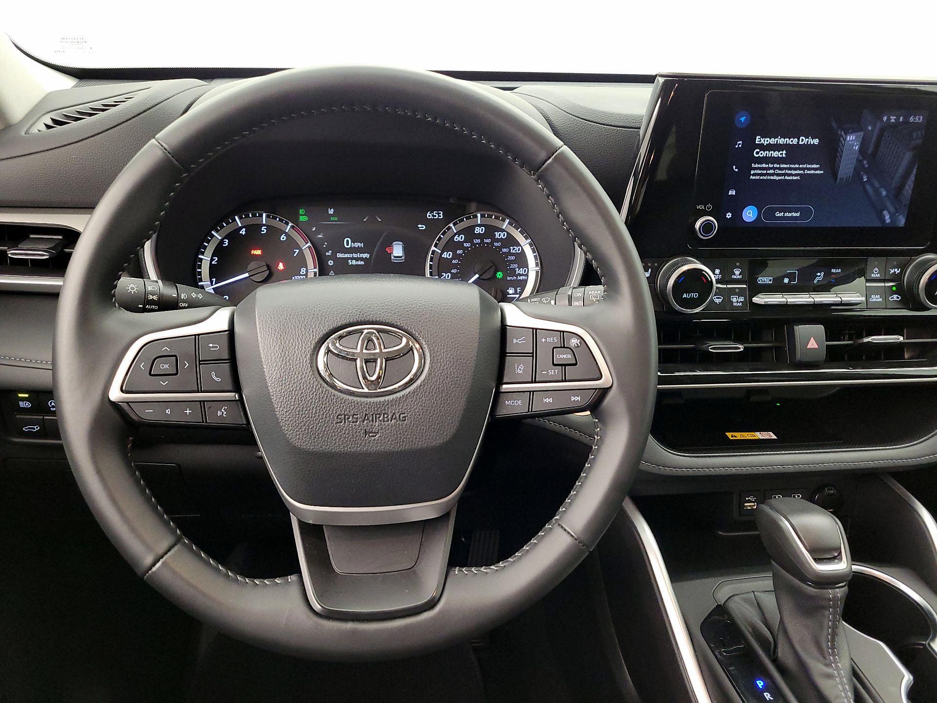 Thumbnail: 2025 Toyota Highlander - 10