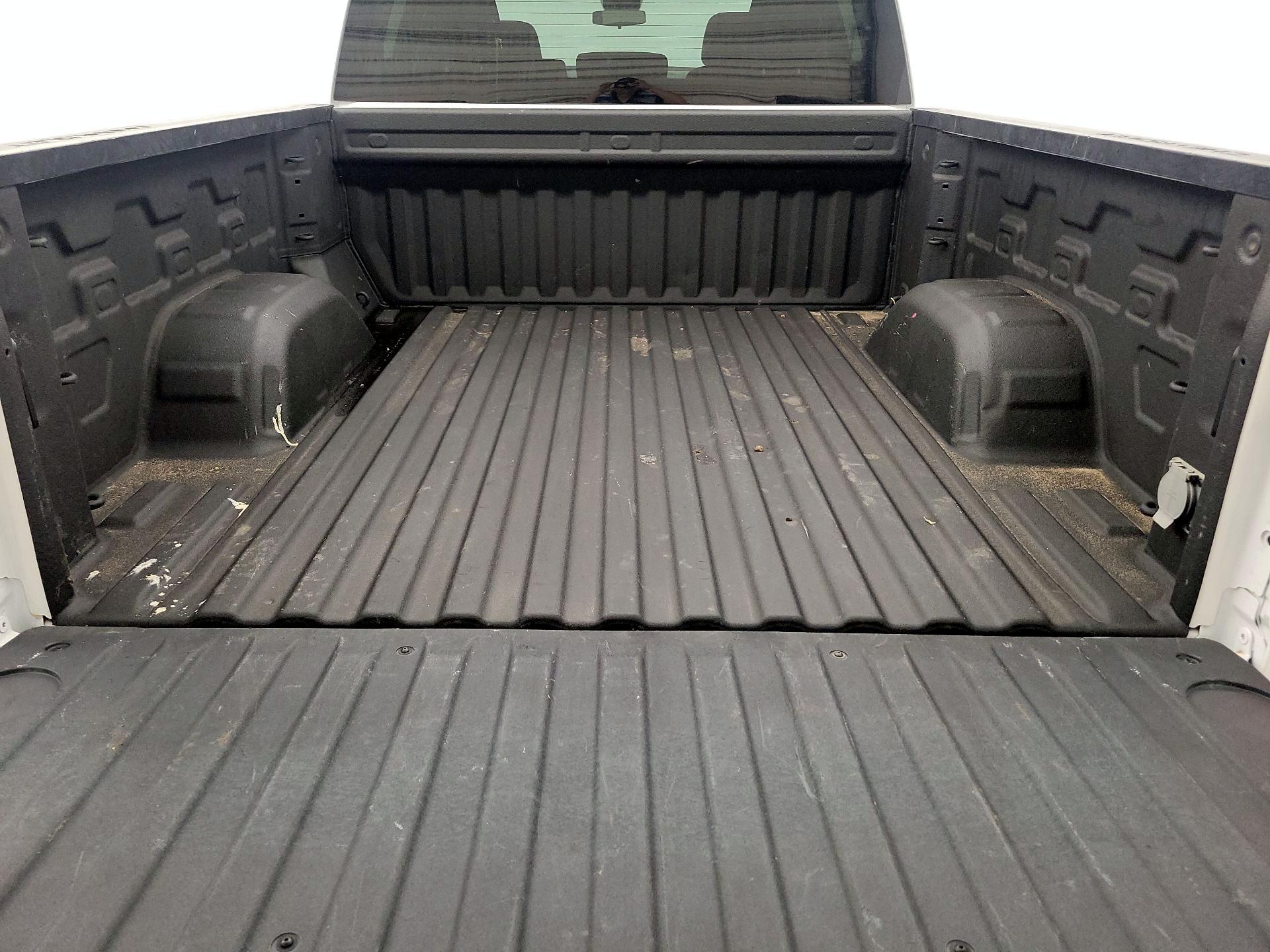 Thumbnail: 2024 Chevrolet Silverado 1500 - 20