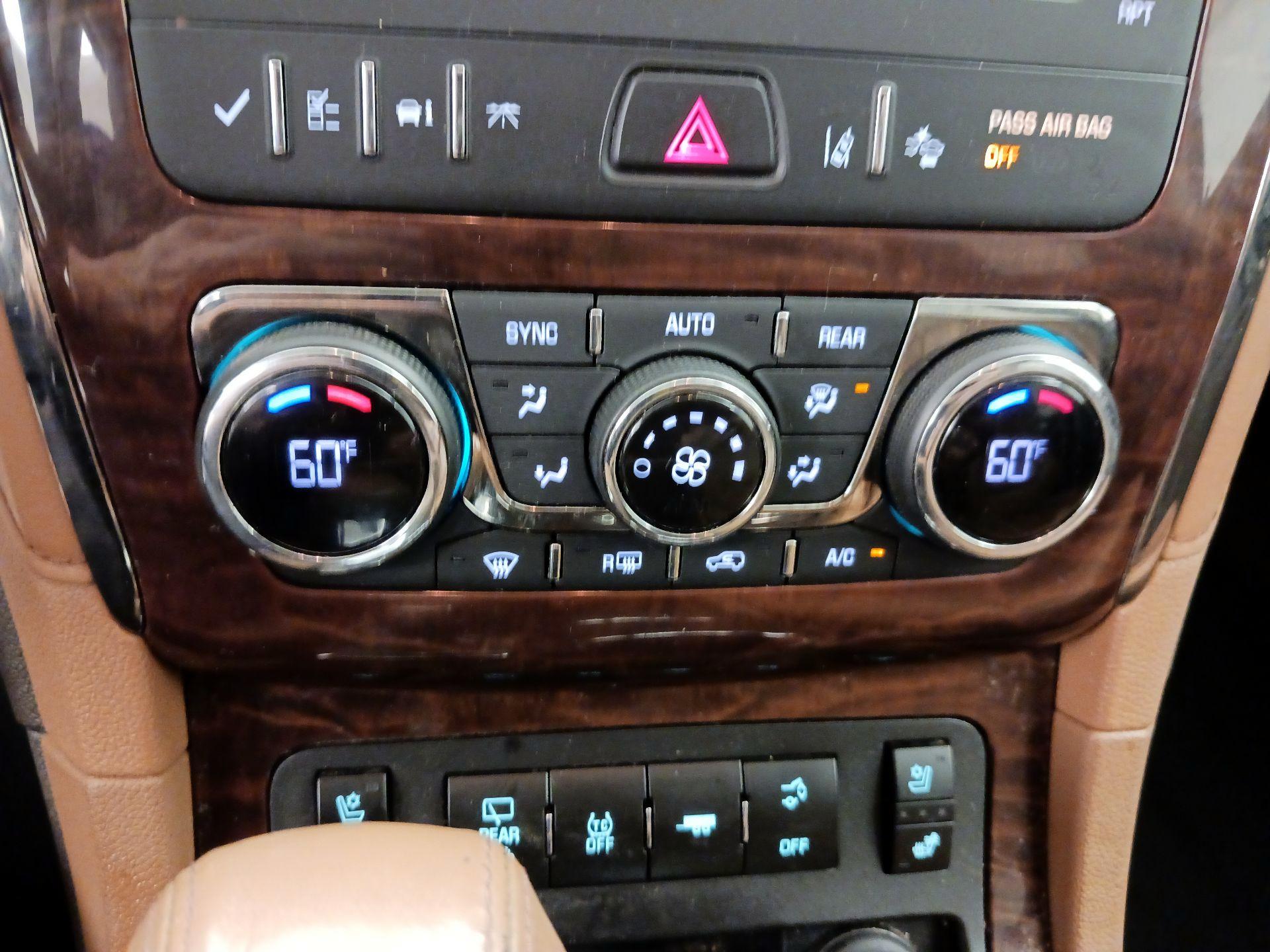 Thumbnail: 2014 Buick Enclave - 17