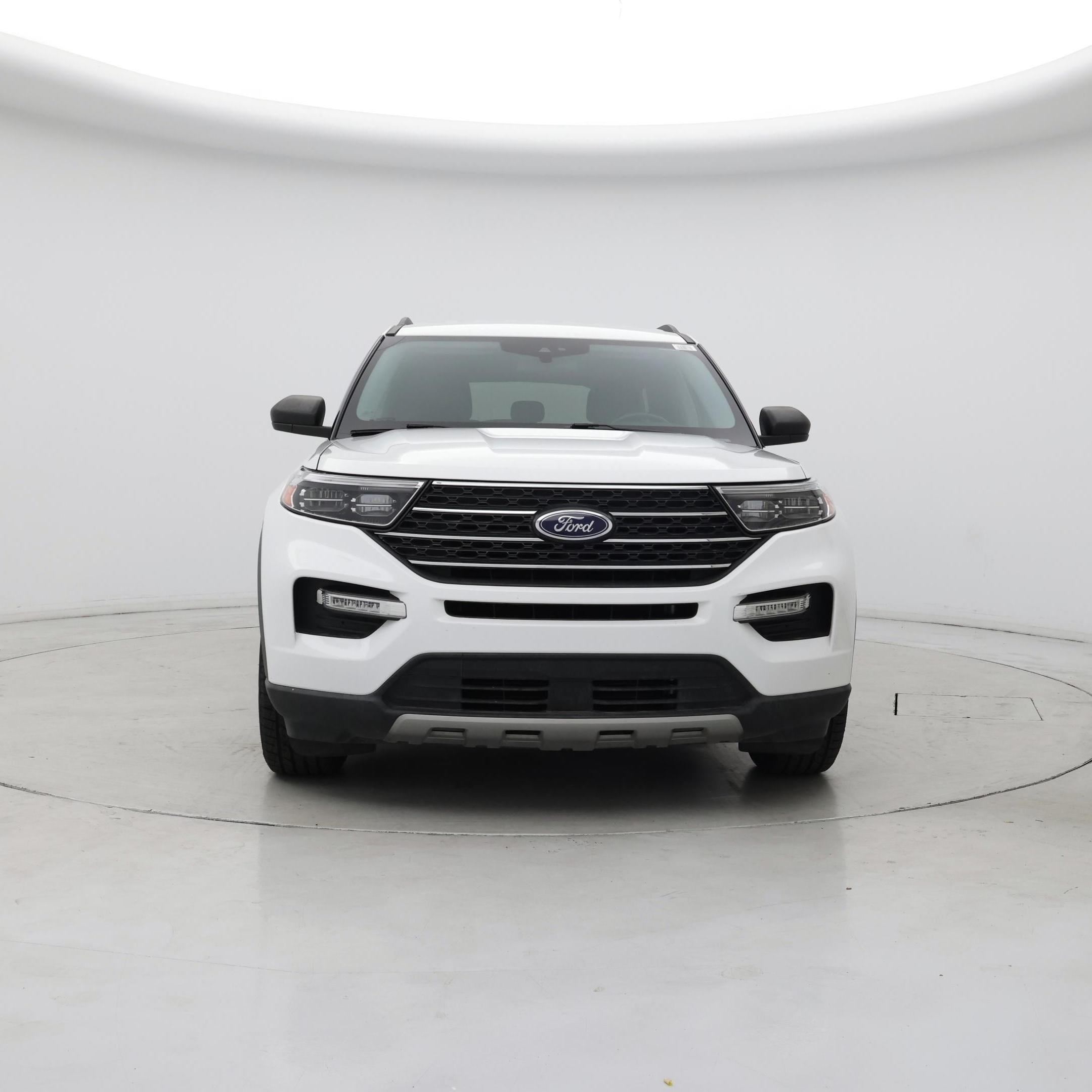 Thumbnail: 2022 Ford Explorer - 5