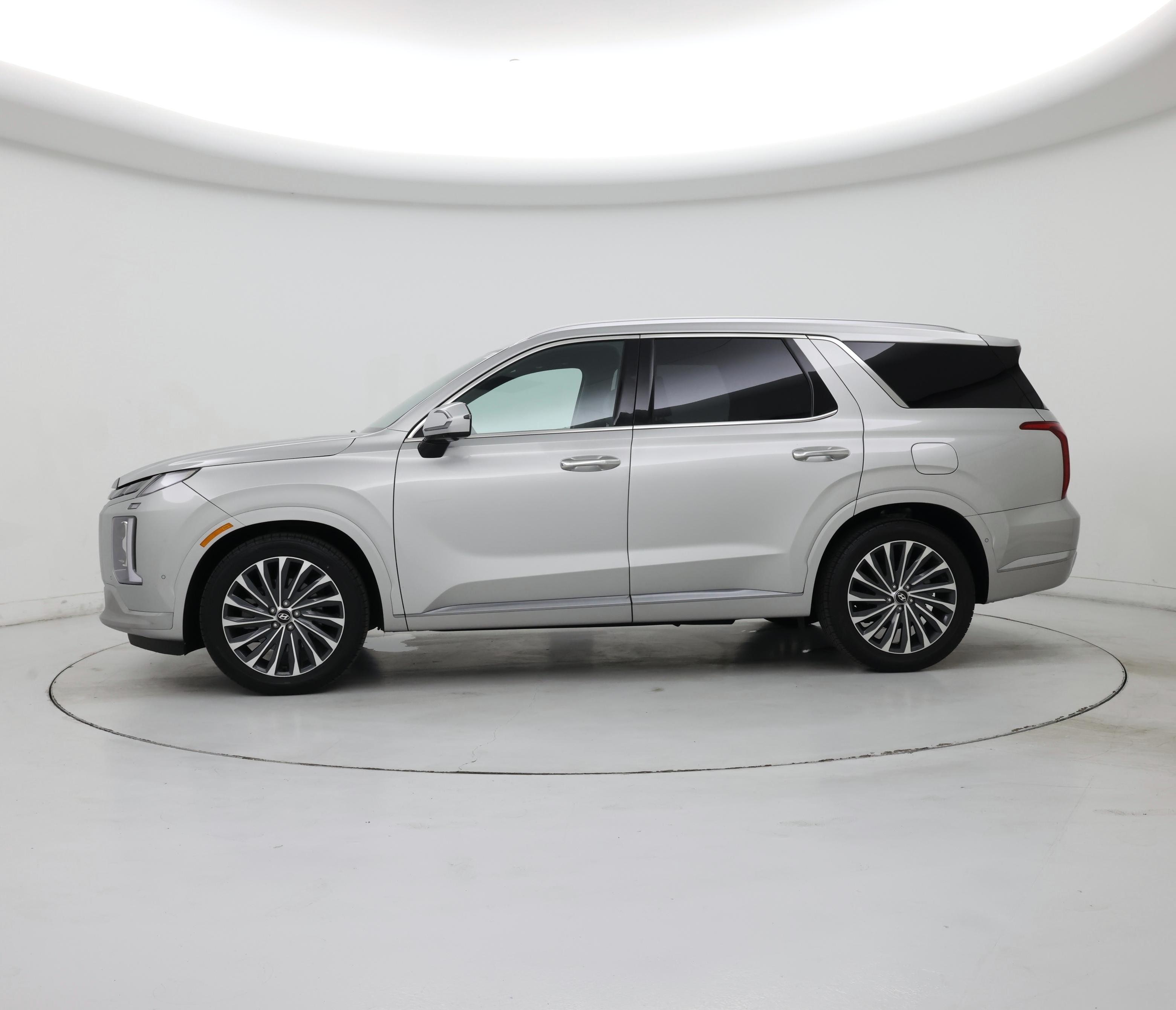 Thumbnail: 2023 Hyundai Palisade - 3