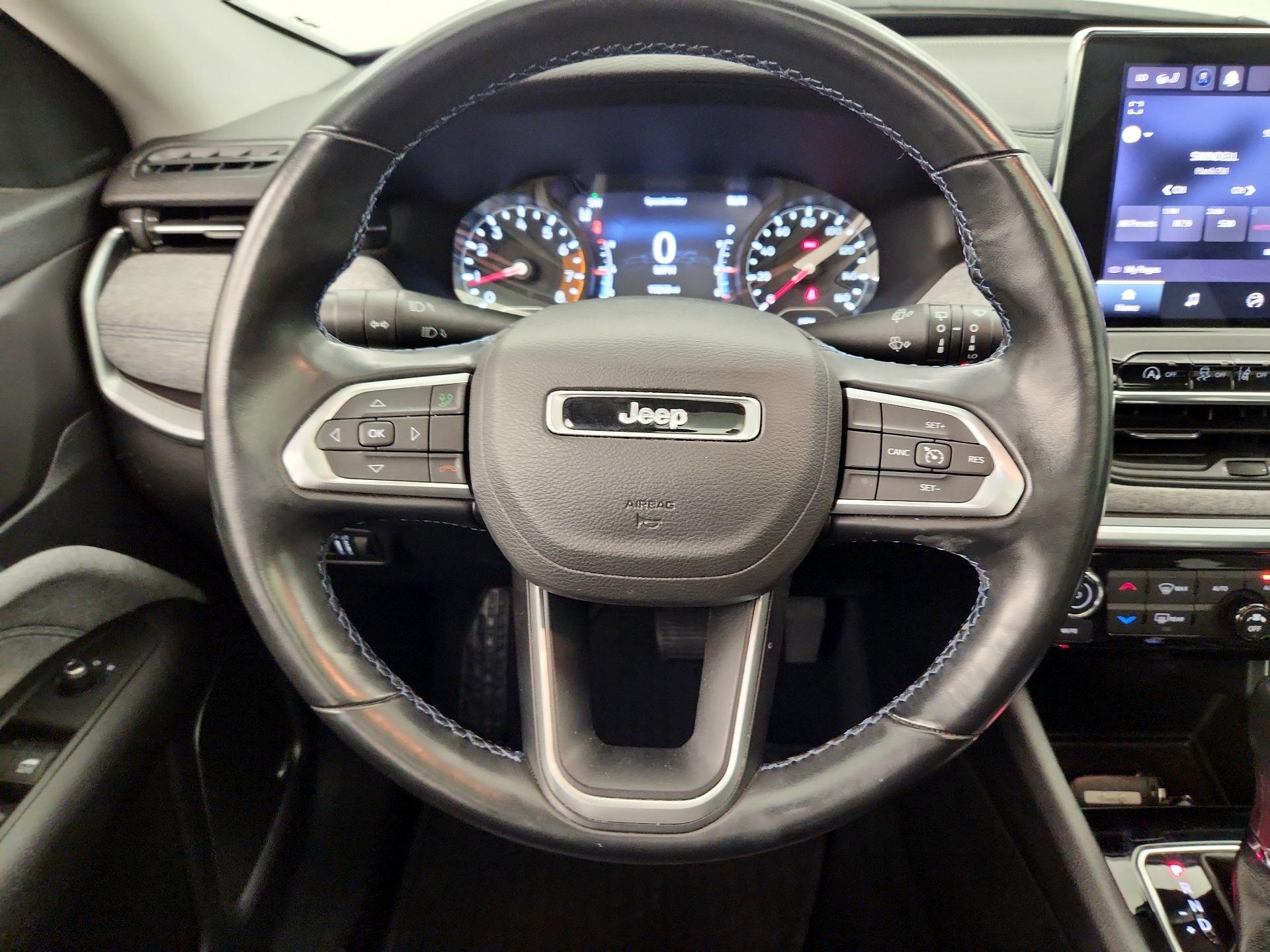 Thumbnail: 2022 Jeep Compass - 10