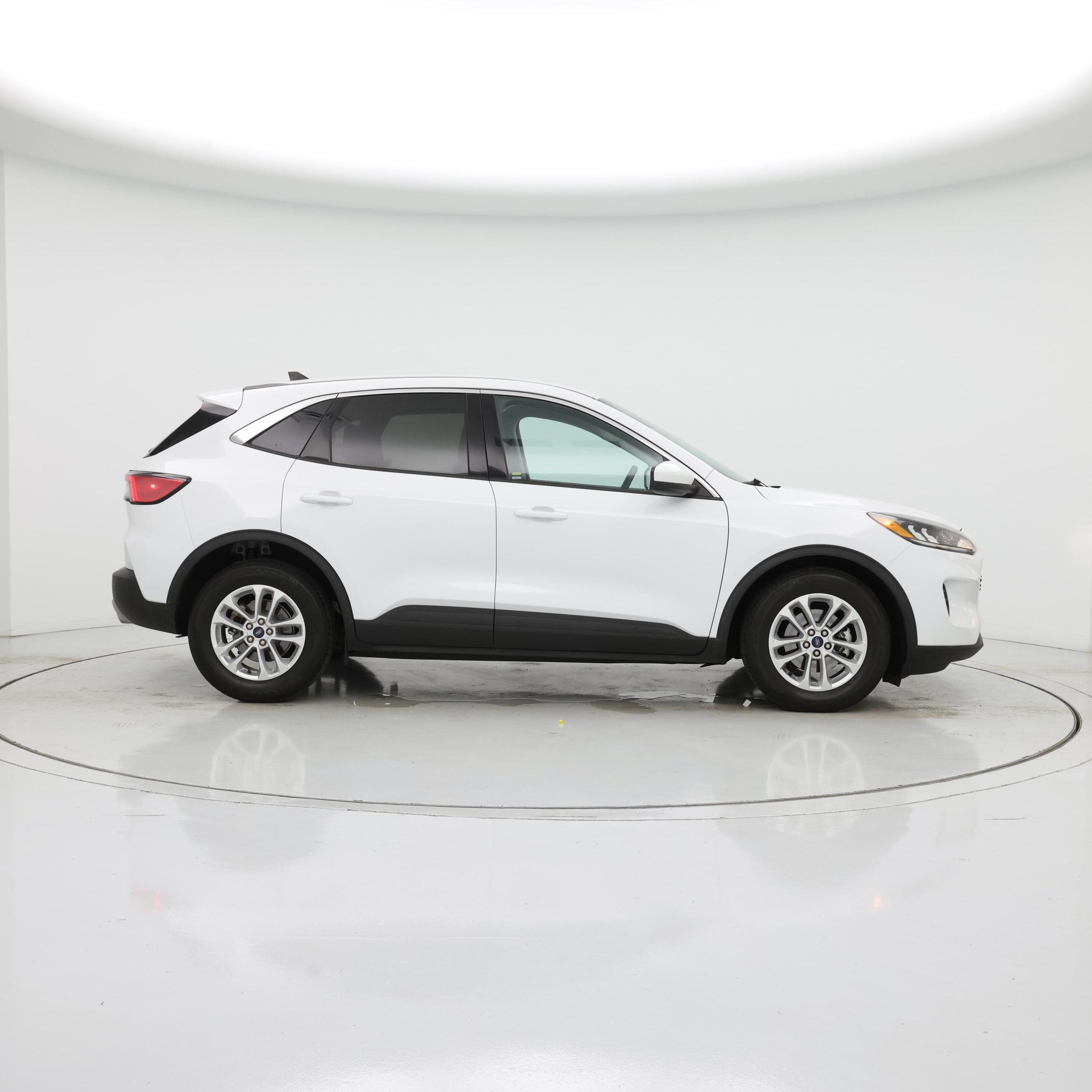 Thumbnail: 2021 Ford Escape - 7