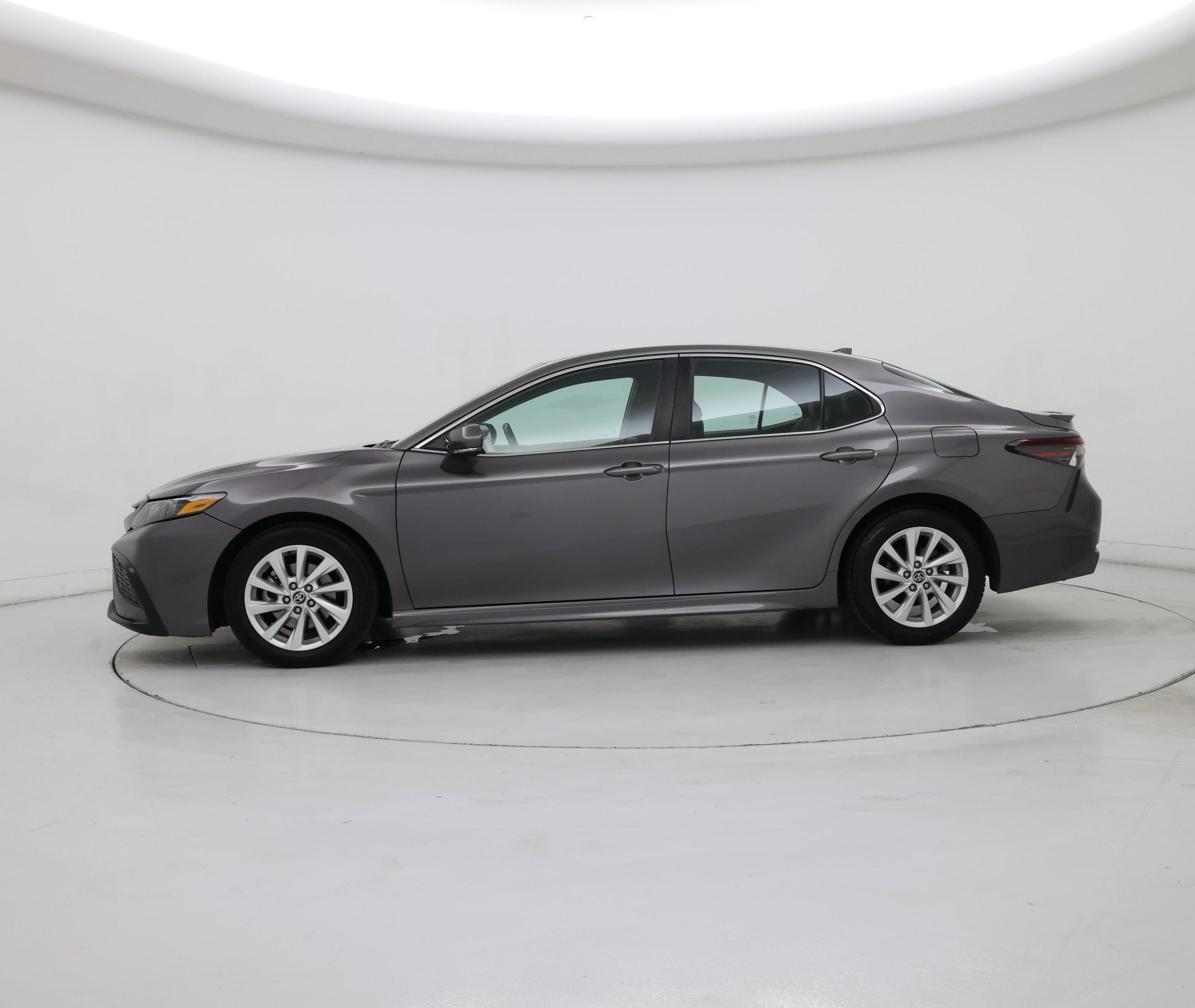 Thumbnail: 2022 Toyota Camry - 3