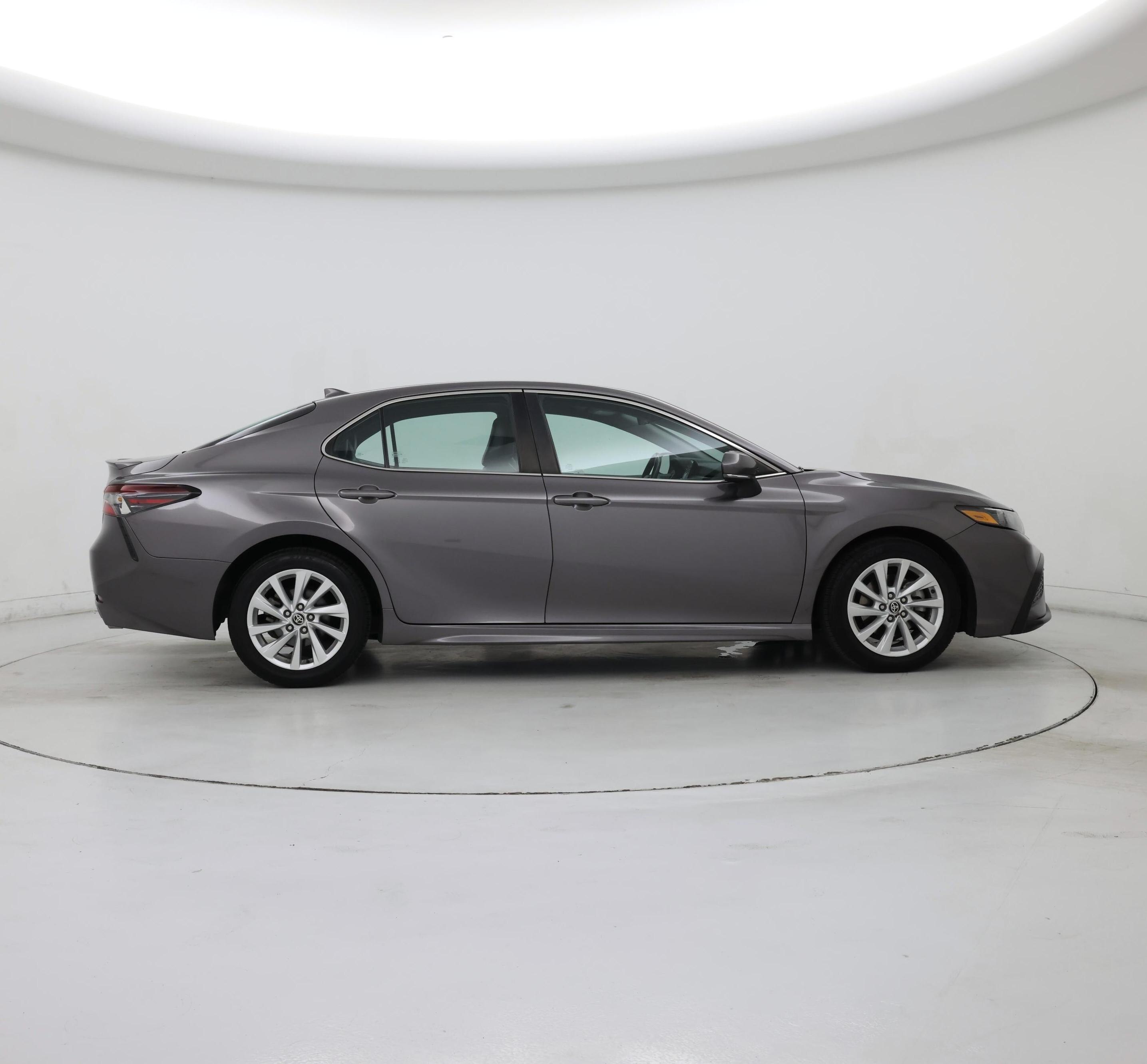 Thumbnail: 2022 Toyota Camry - 7