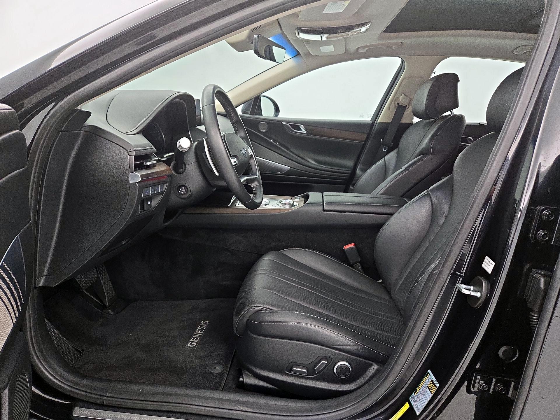 Thumbnail: 2021 Genesis G80 - 11