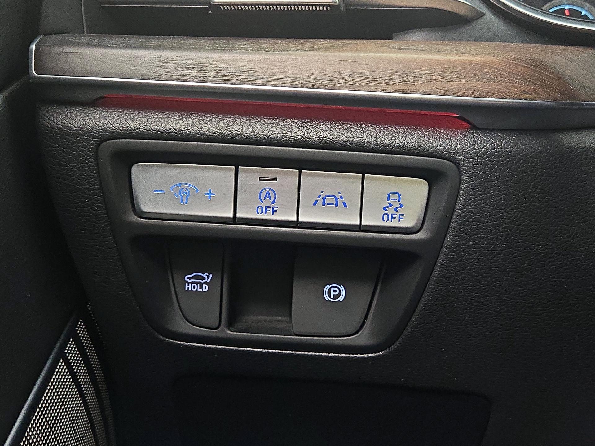 Thumbnail: 2021 Genesis G80 - 13