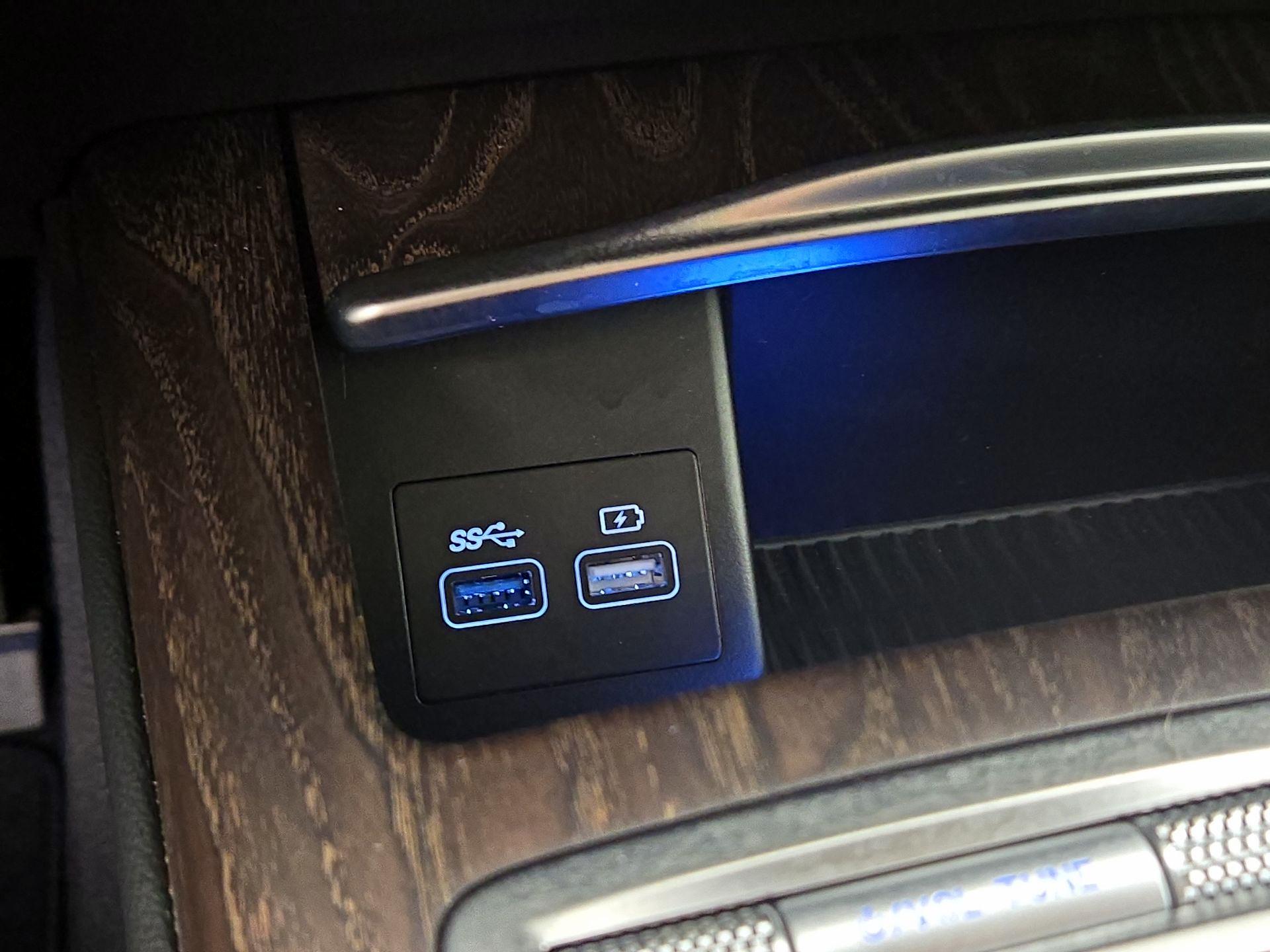 Thumbnail: 2021 Genesis G80 - 19