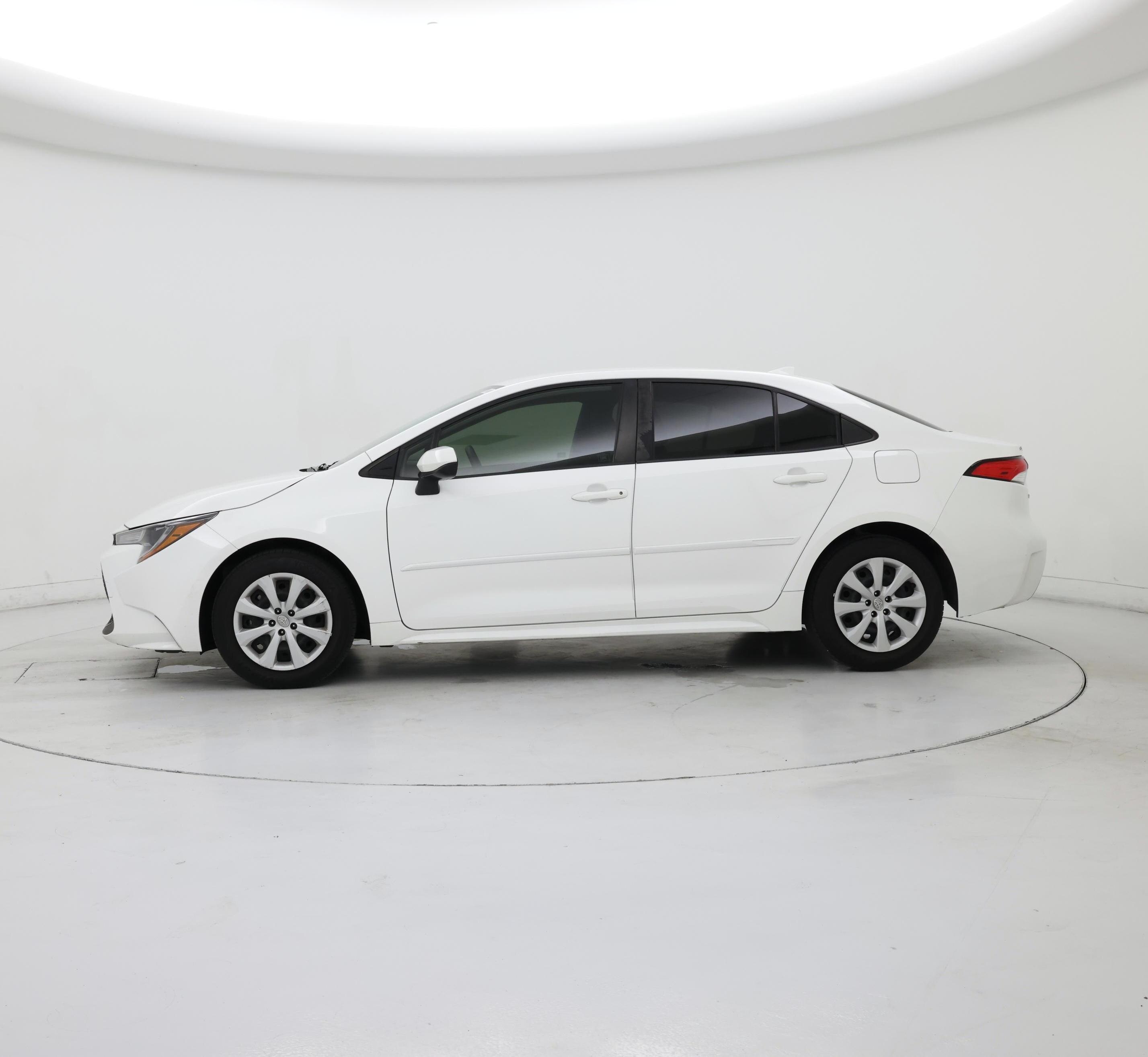 Thumbnail: 2022 Toyota Corolla - 3