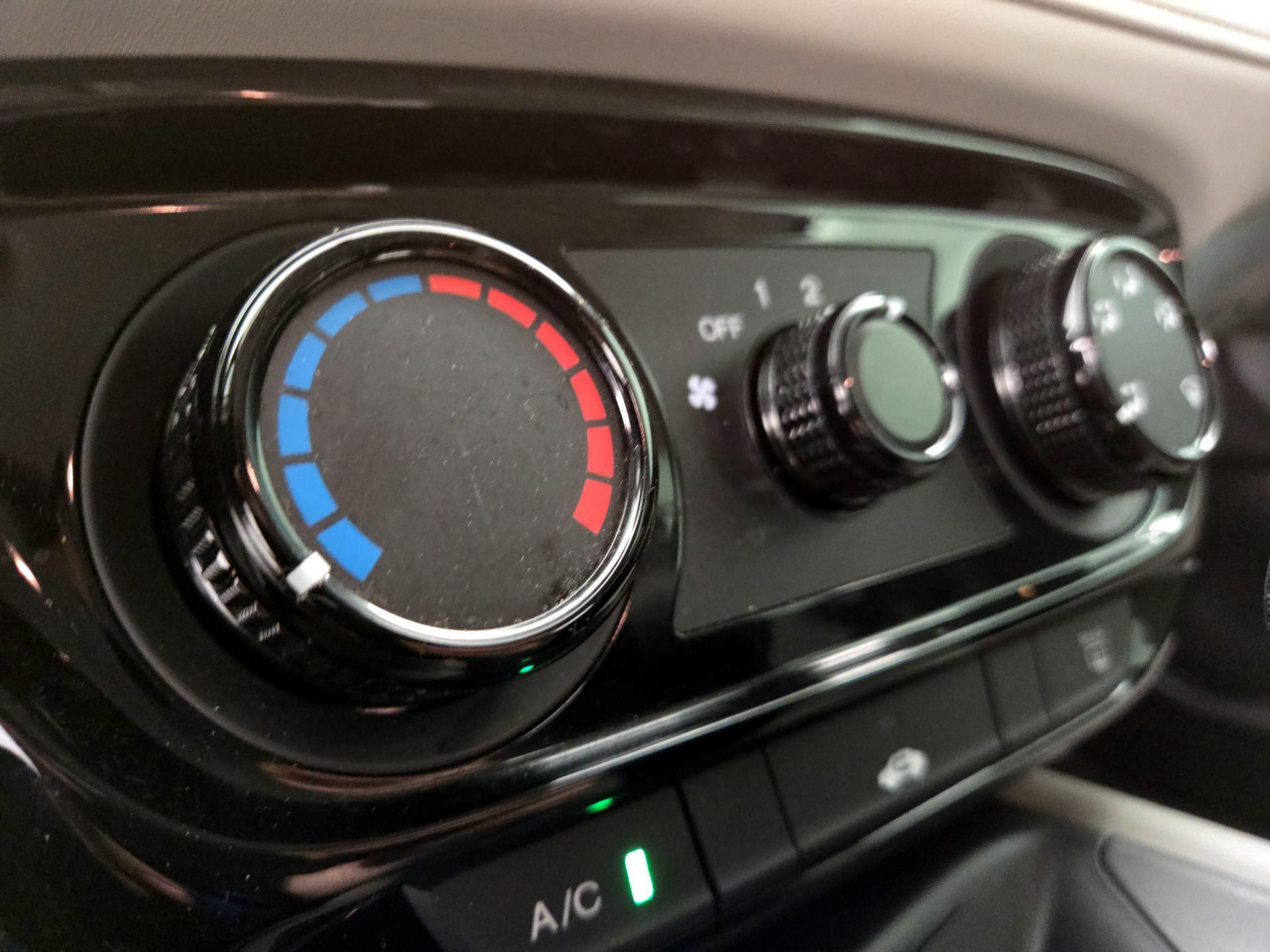 Thumbnail: 2022 Honda HR-V - 16