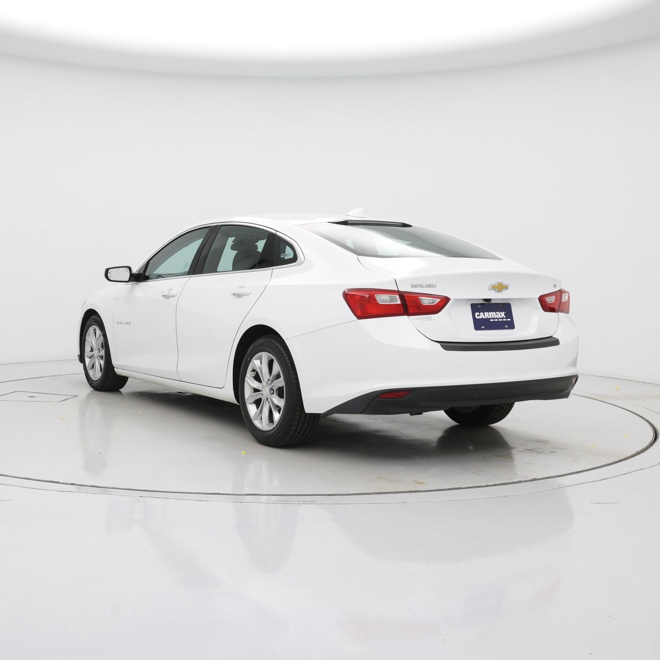Thumbnail: 2023 Chevrolet Malibu - 2