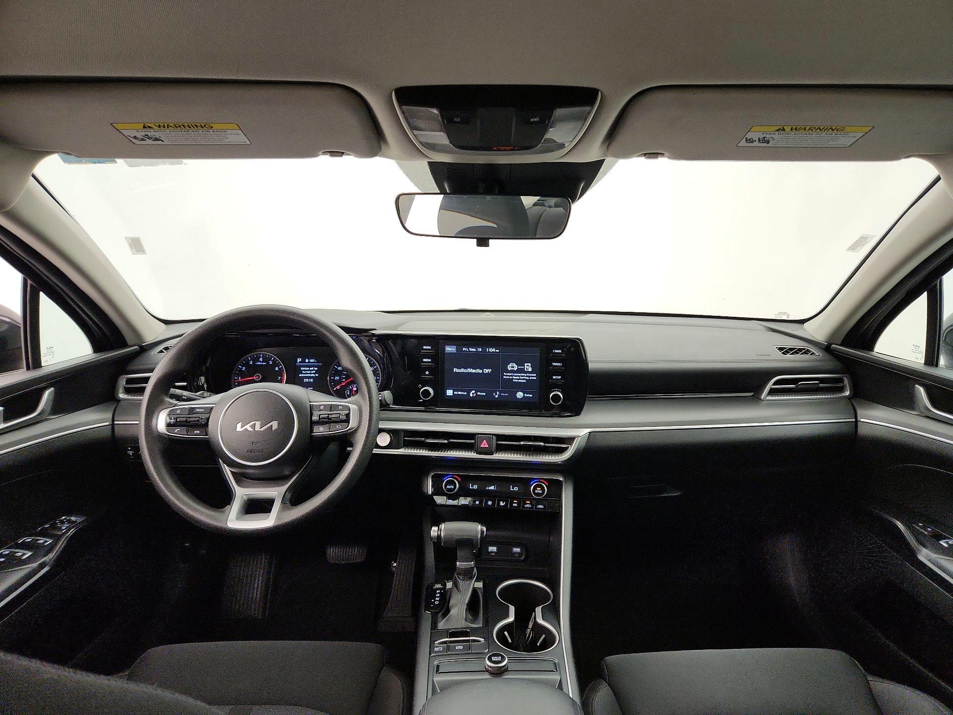 Thumbnail: 2023 Kia K5 - 9