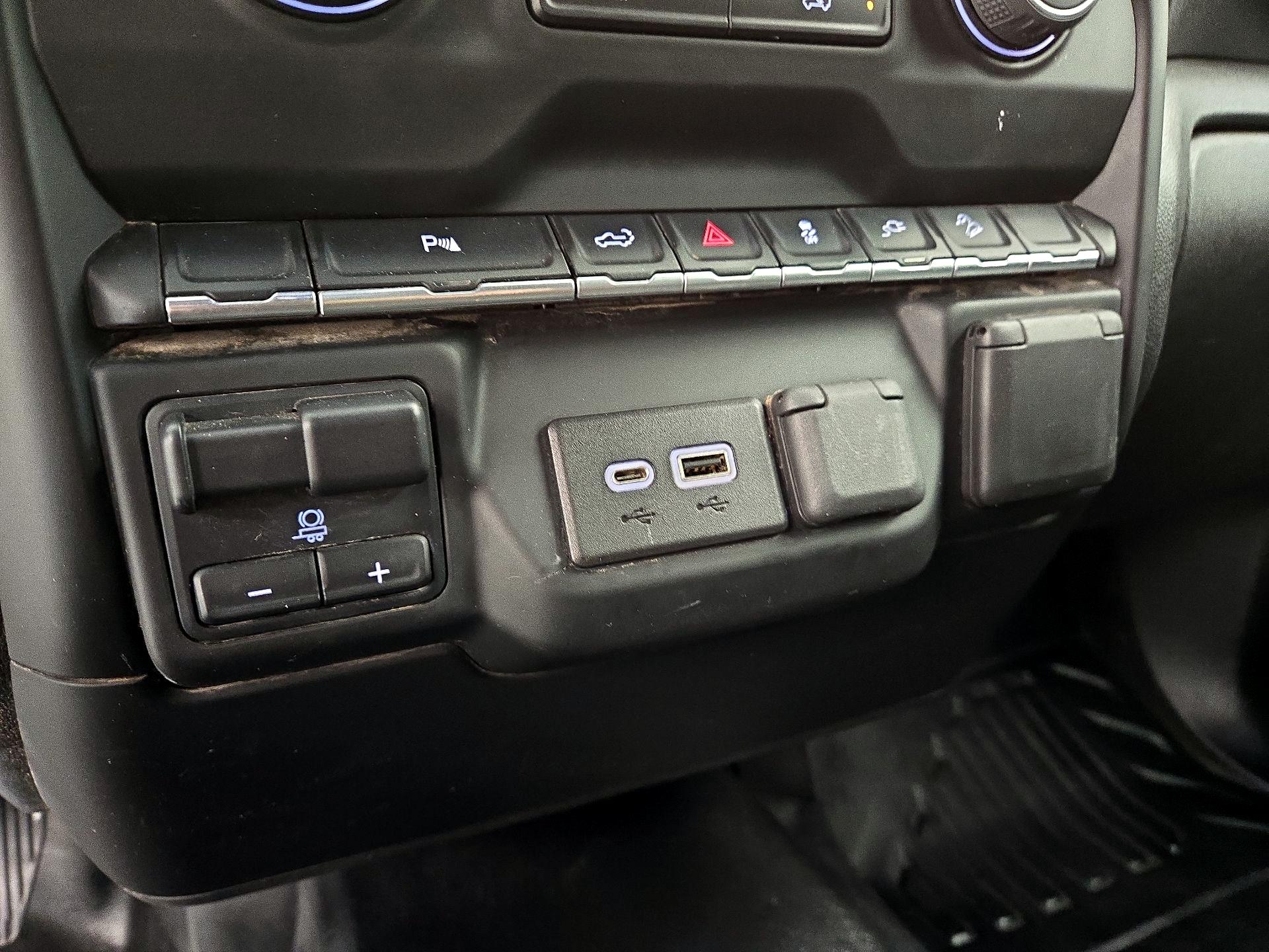 Thumbnail: 2022 Chevrolet Silverado 2500 - 18