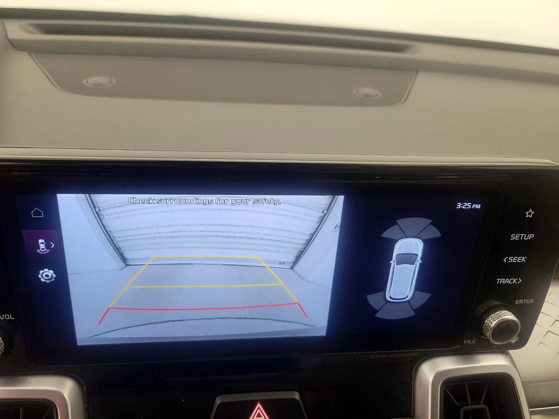 Thumbnail: 2023 Kia Sorento - 15