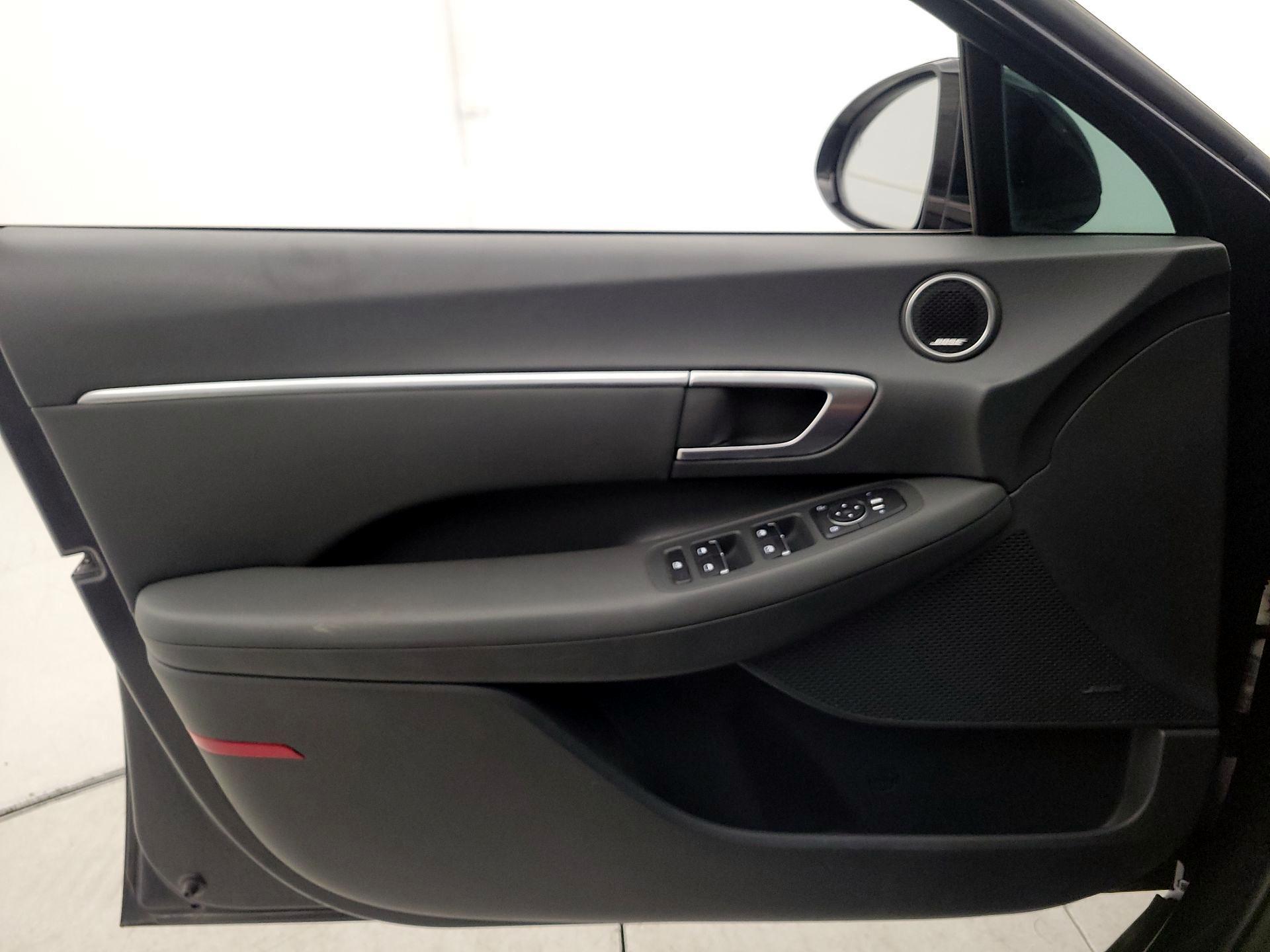 Thumbnail: 2020 Hyundai Sonata - 12