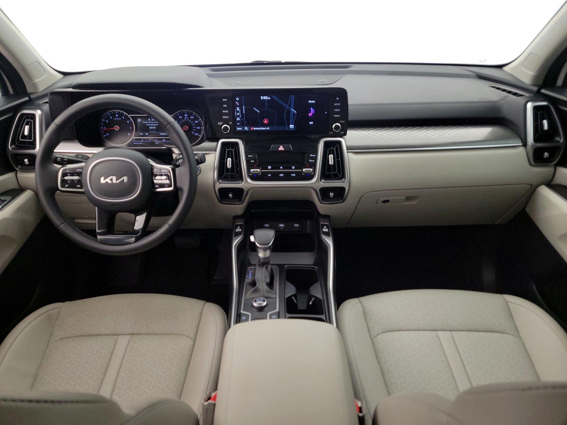 Thumbnail: 2022 Kia Sorento - 9