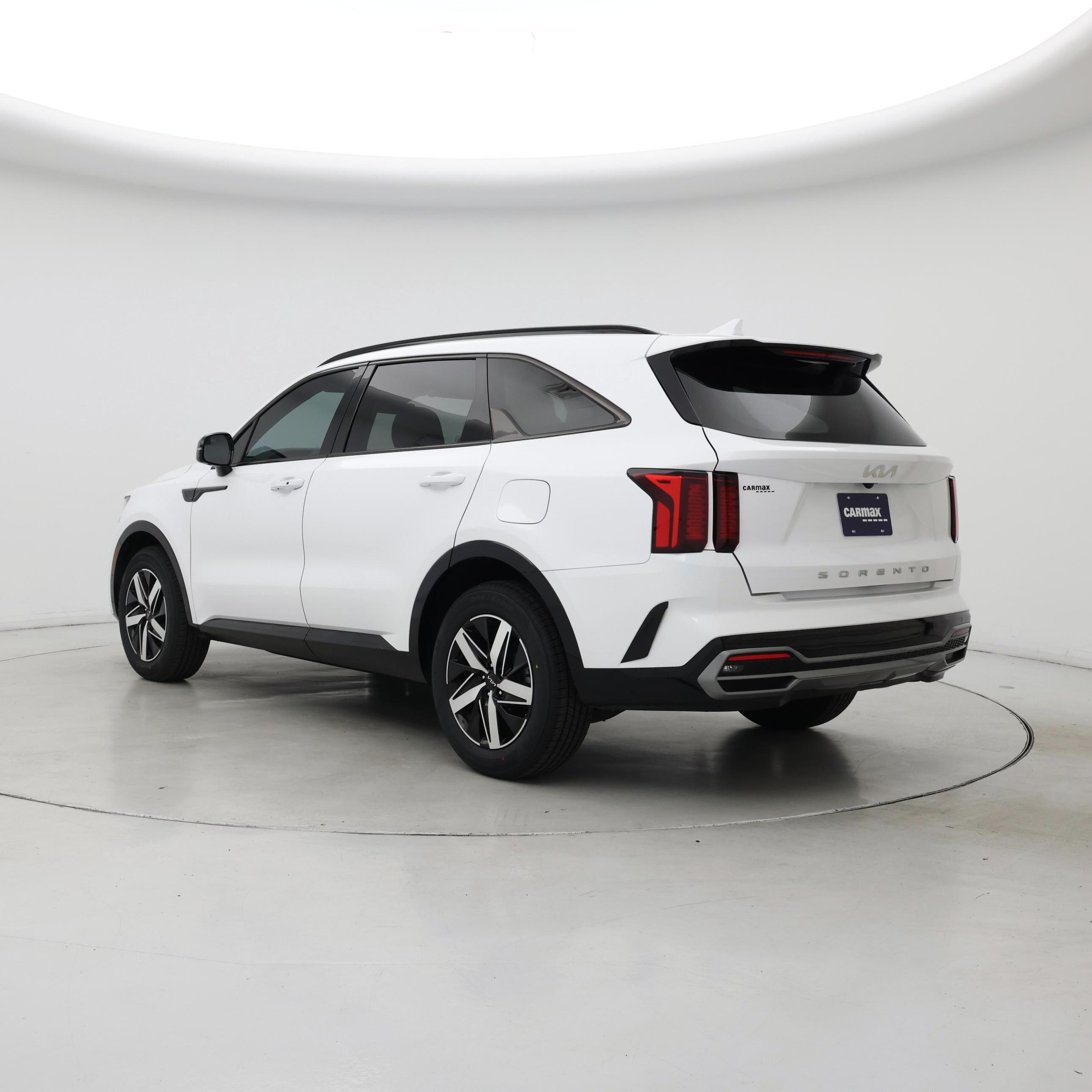 Thumbnail: 2022 Kia Sorento - 2