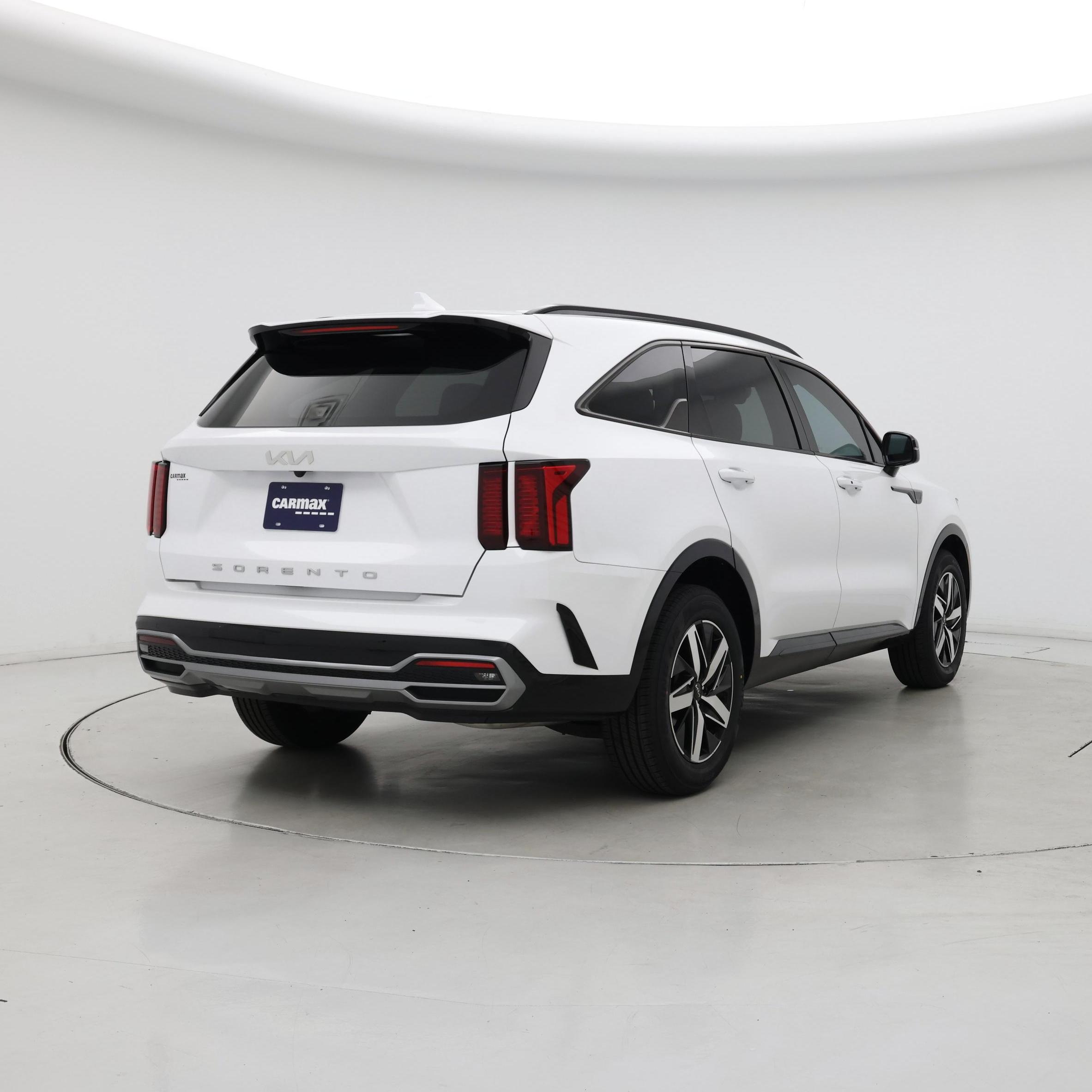 Thumbnail: 2022 Kia Sorento - 8