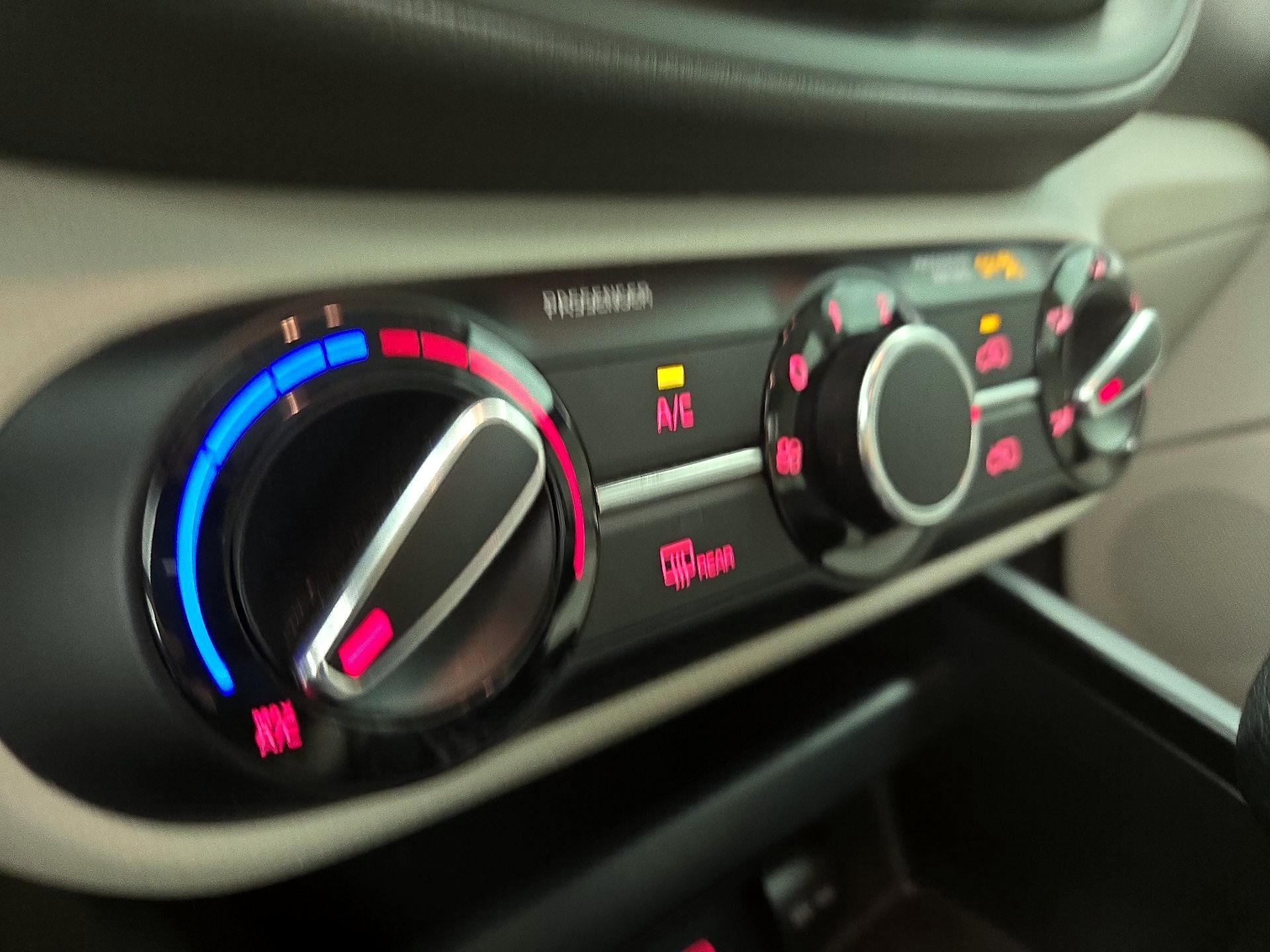 Thumbnail: 2022 Kia Soul - 16
