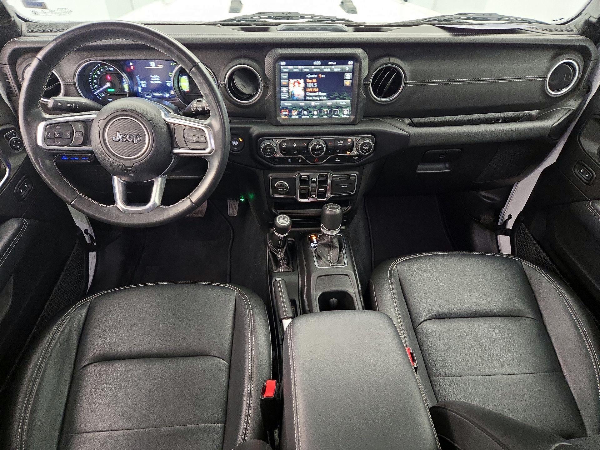 Thumbnail: 2022 Jeep Wrangler - 9