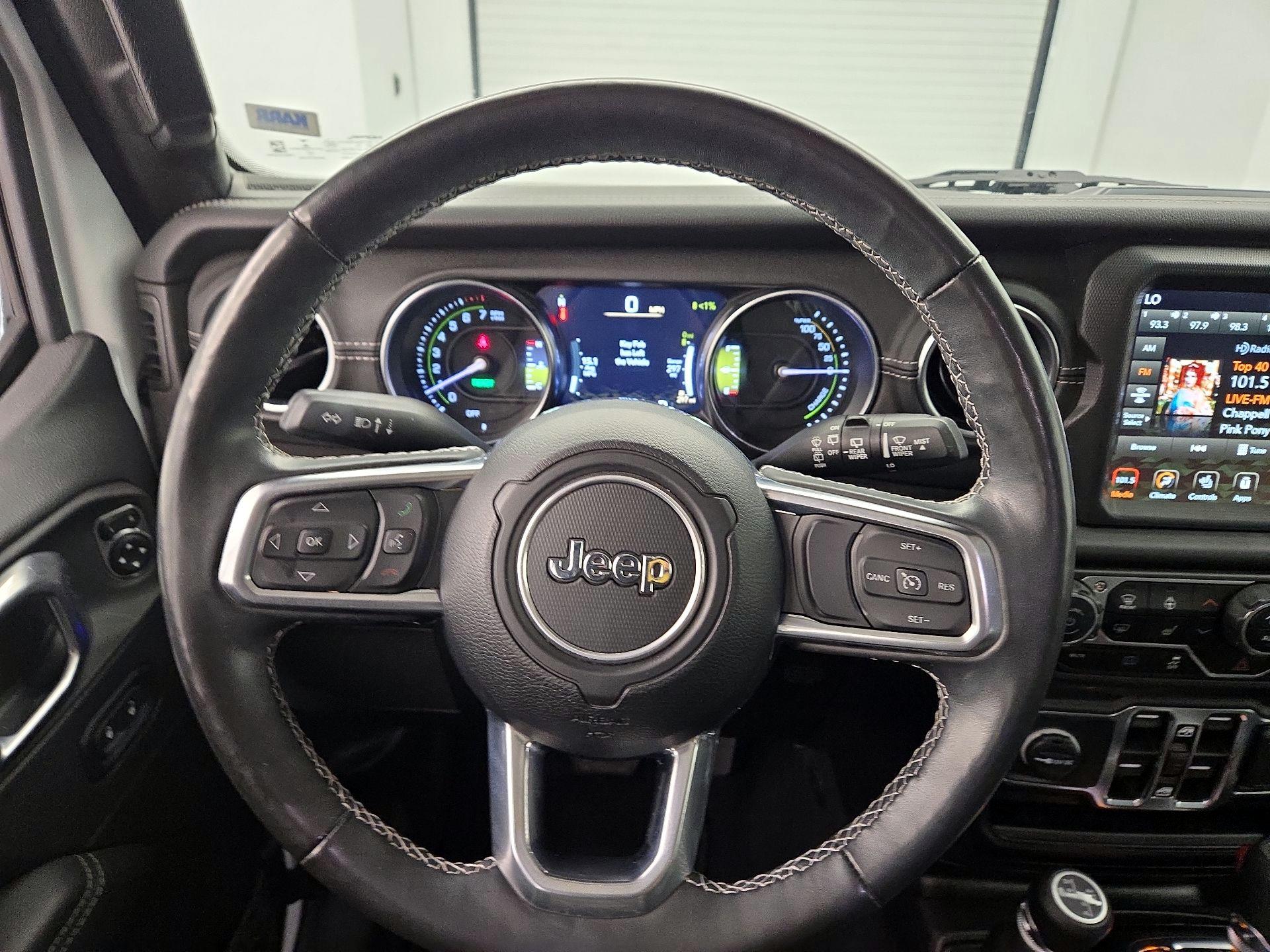 Thumbnail: 2022 Jeep Wrangler - 10