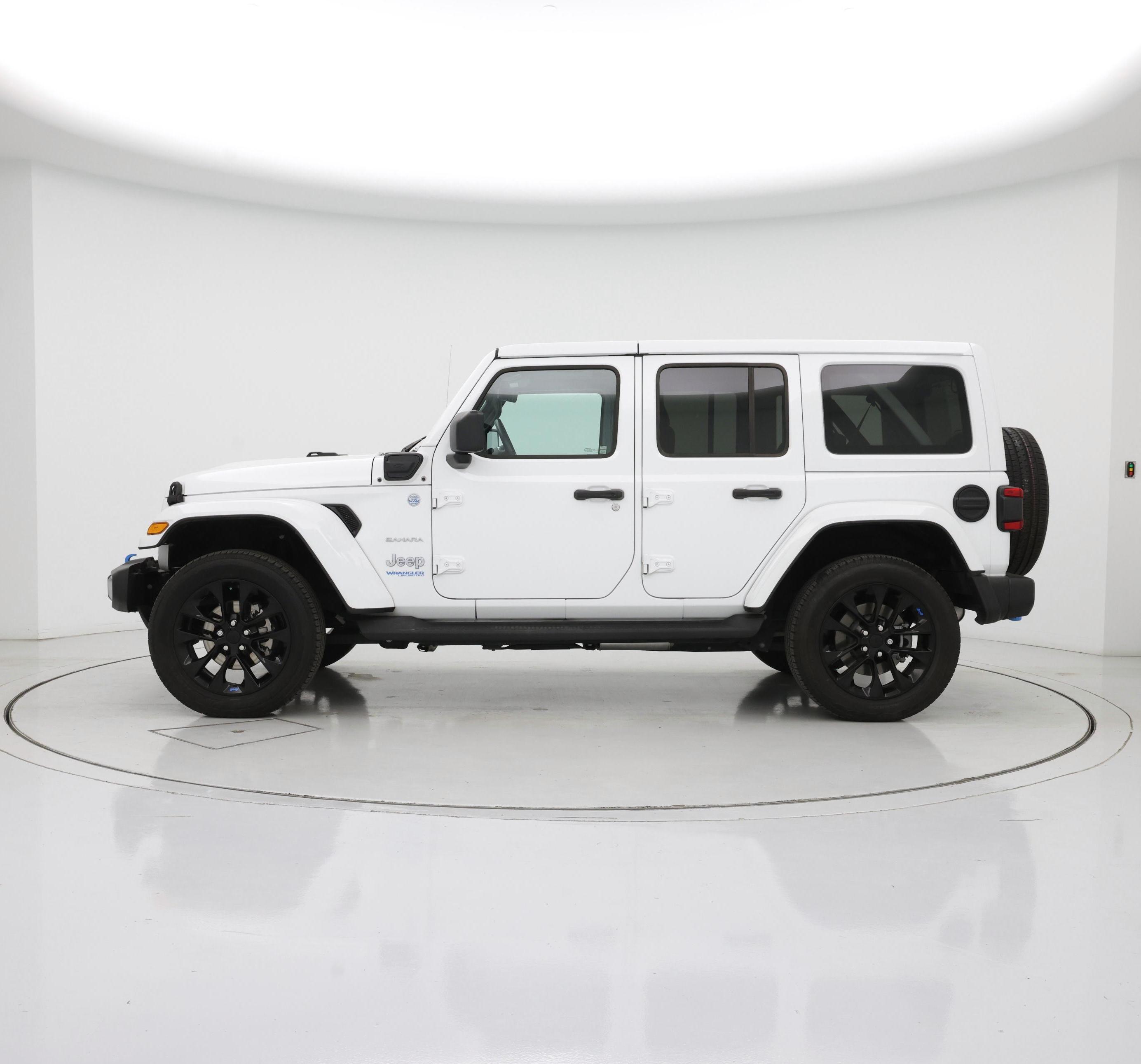 Thumbnail: 2022 Jeep Wrangler - 3