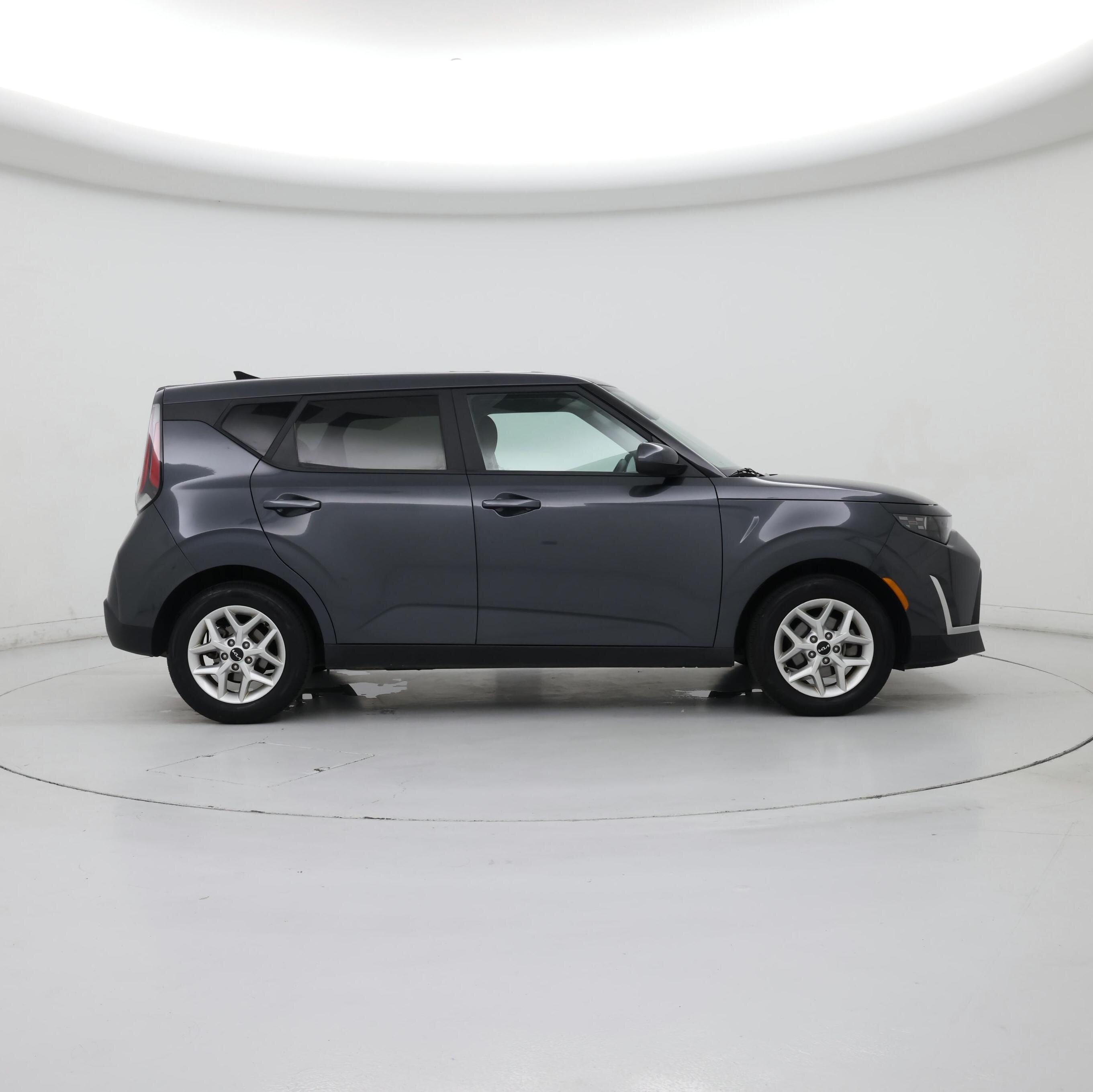 Thumbnail: 2023 Kia Soul - 7