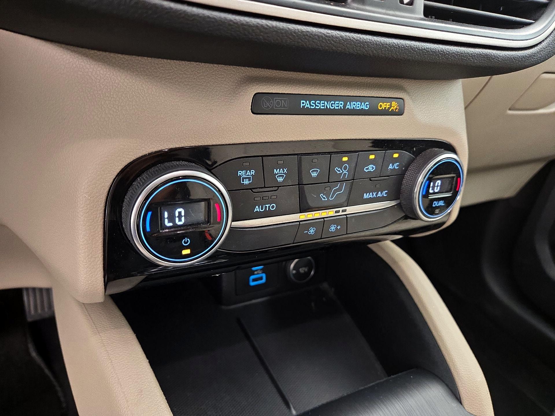 Thumbnail: 2021 Ford Escape - 16