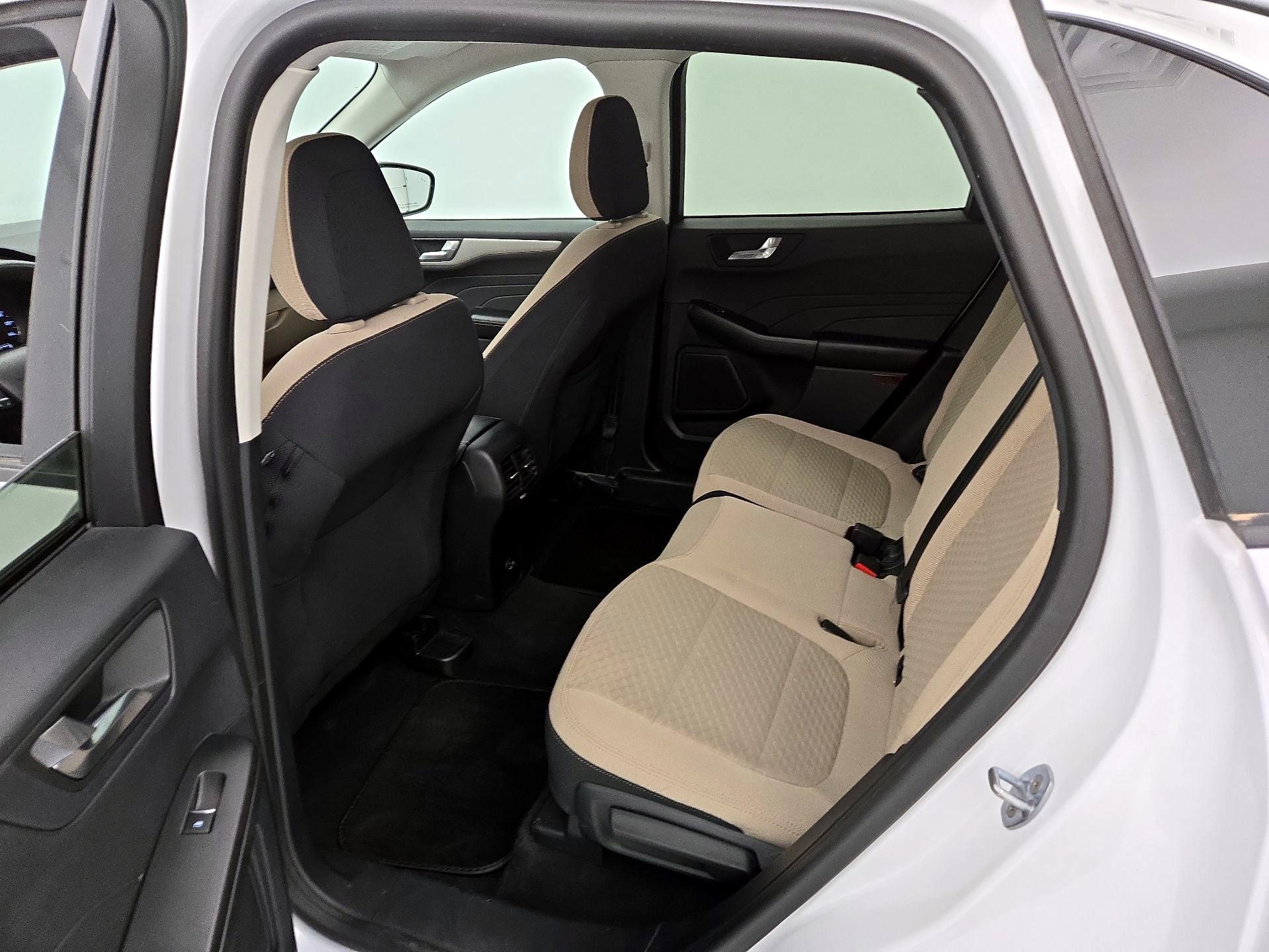 Thumbnail: 2021 Ford Escape - 19