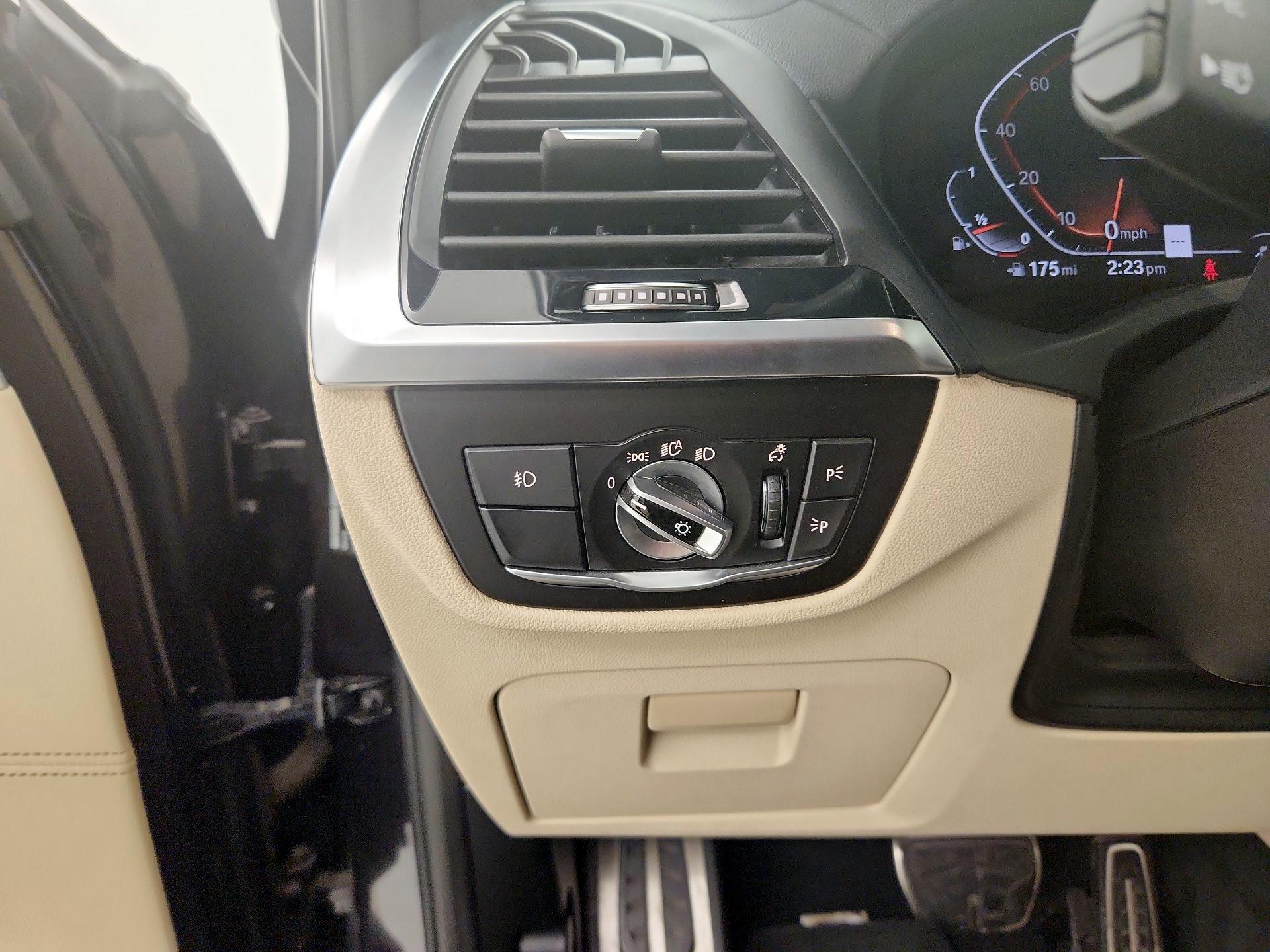 Thumbnail: 2020 BMW X3 - 13