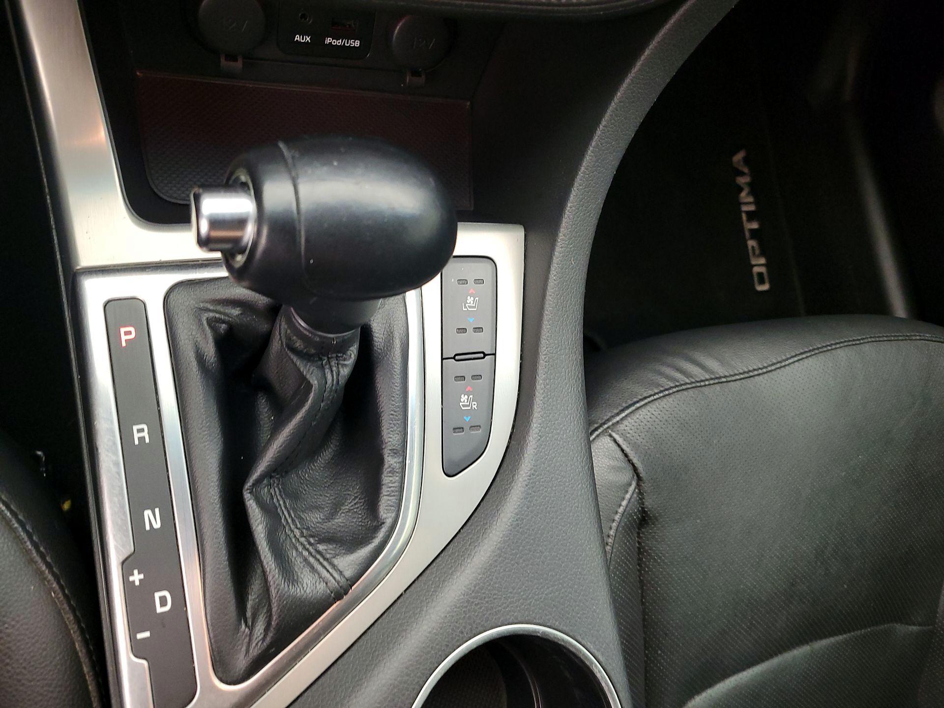 Thumbnail: 2014 Kia Optima - 17